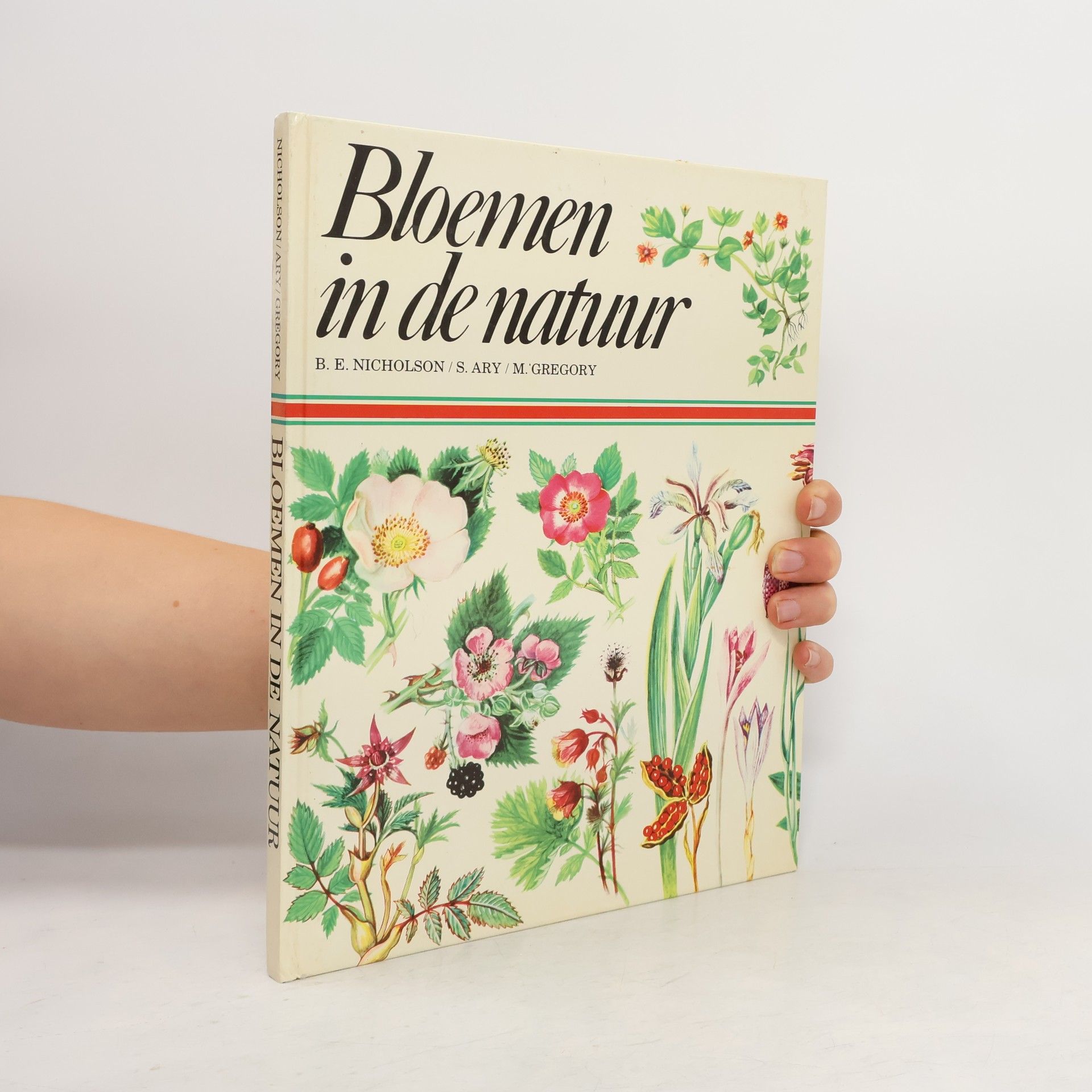 S. Ary Bloemen in de natuur