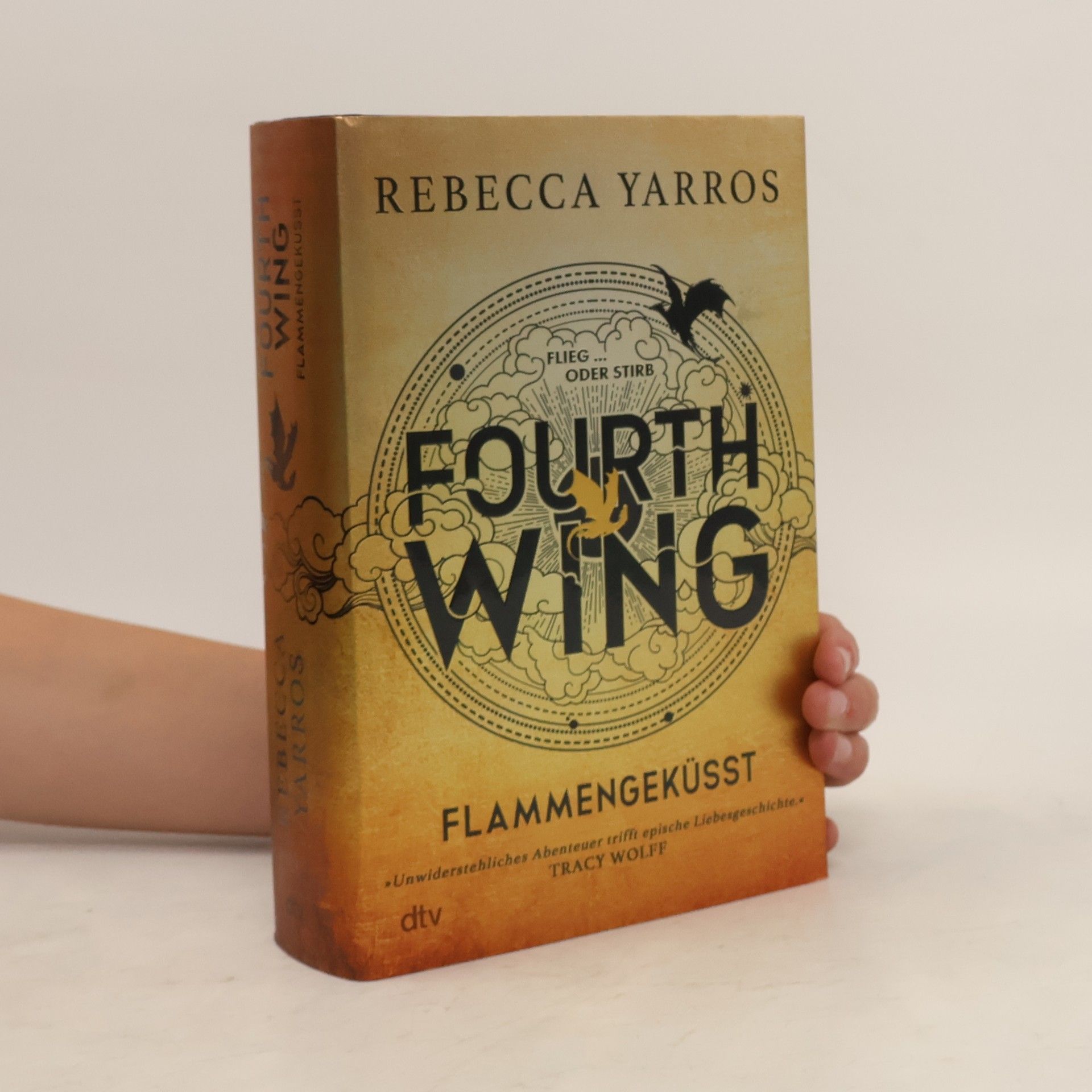 Rebecca Yarros Fourth Wing