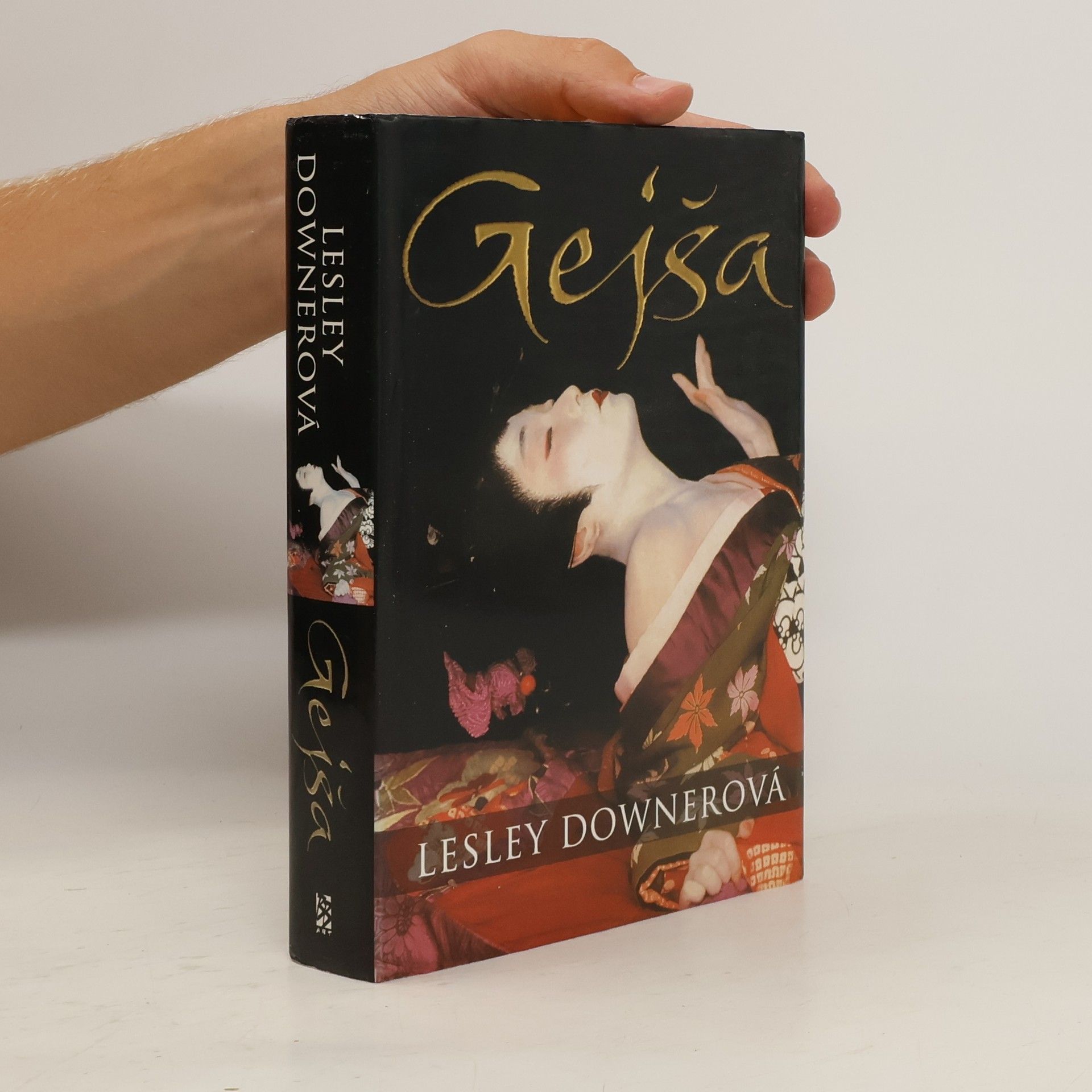 Lesley Downer Gejša