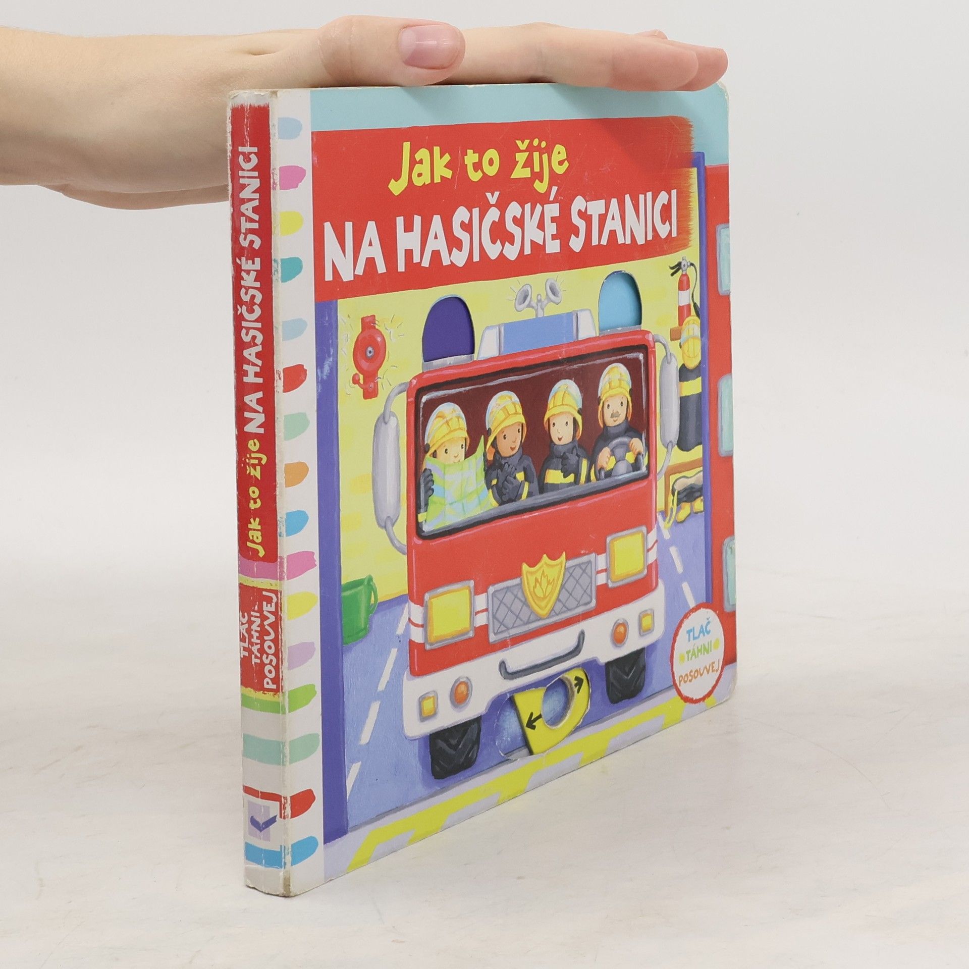 Collective Jak to žije na hasičské stanici