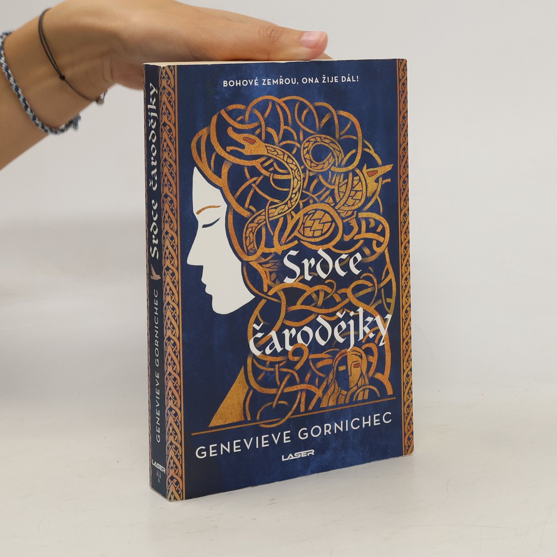 Genevieve Gornichec Srdce čarodějky