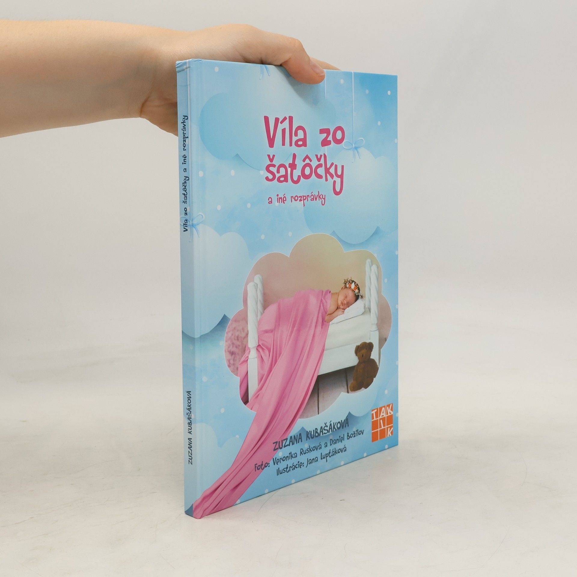 Collectif d'auteurs Víla zo šatočky