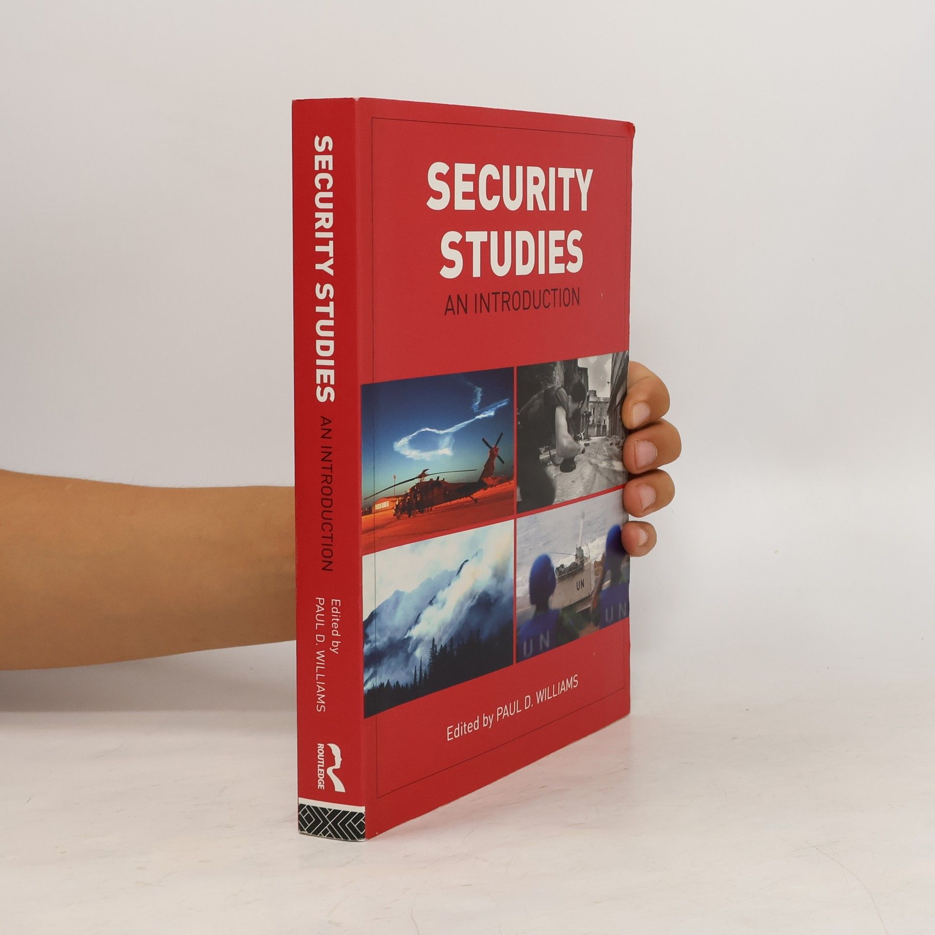 Paul Williams Security studies : an introduction