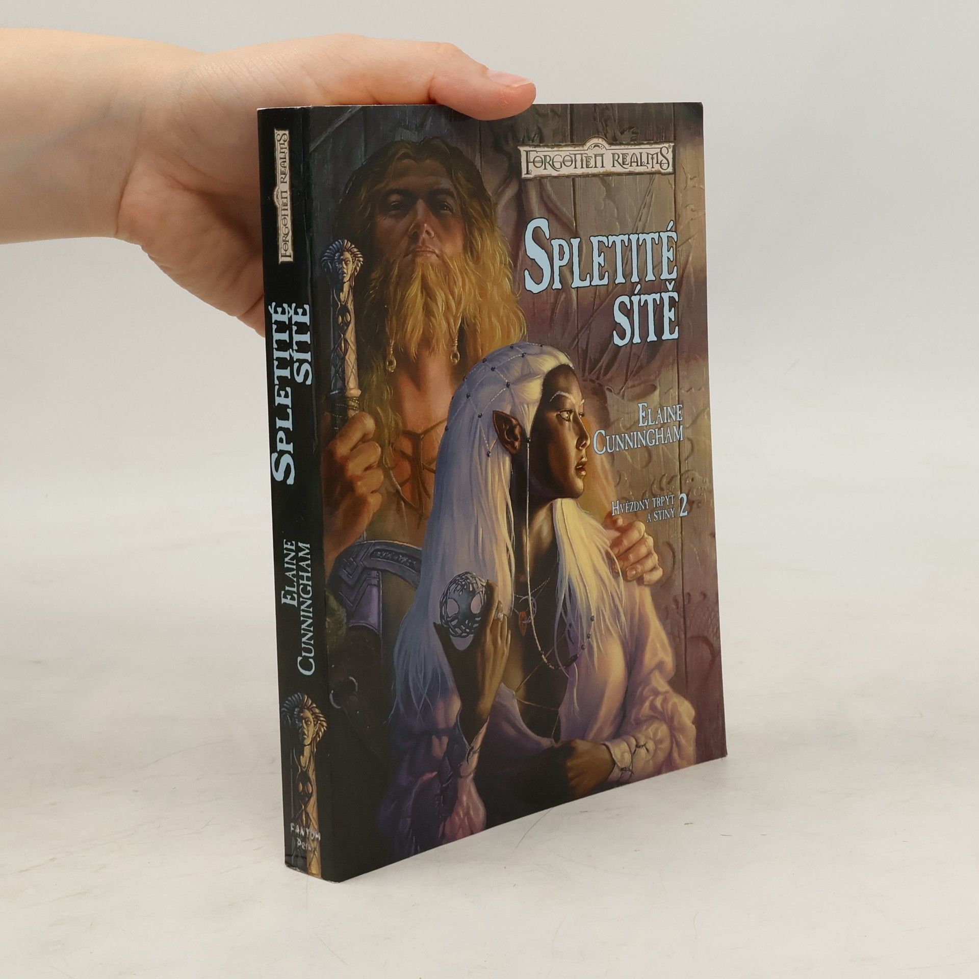 Elaine Cunningham Spletité sítě. Hvězdný třpyt a stíny (2. díl)