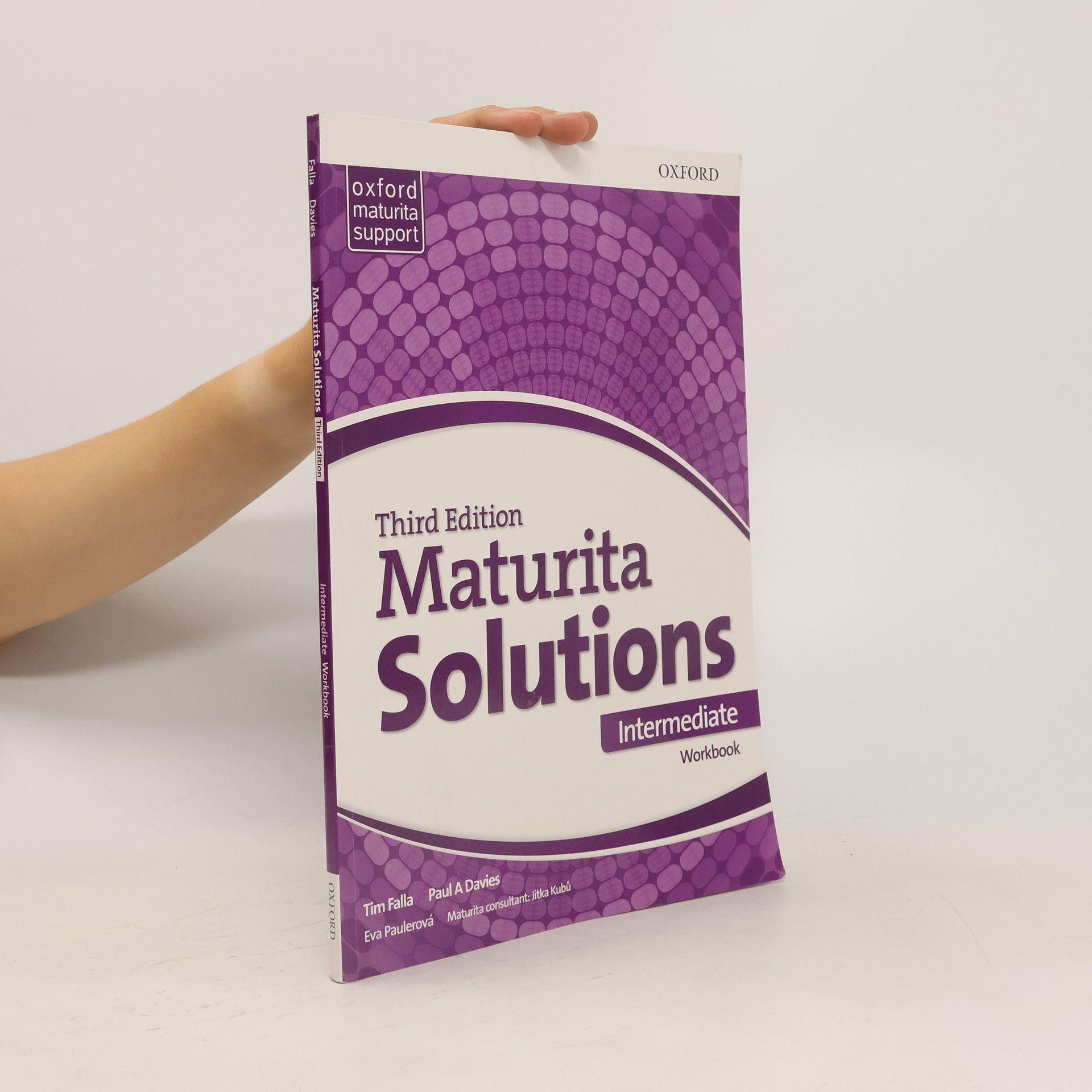 kolektiv Maturita Solutions: Intermediate - Workbook