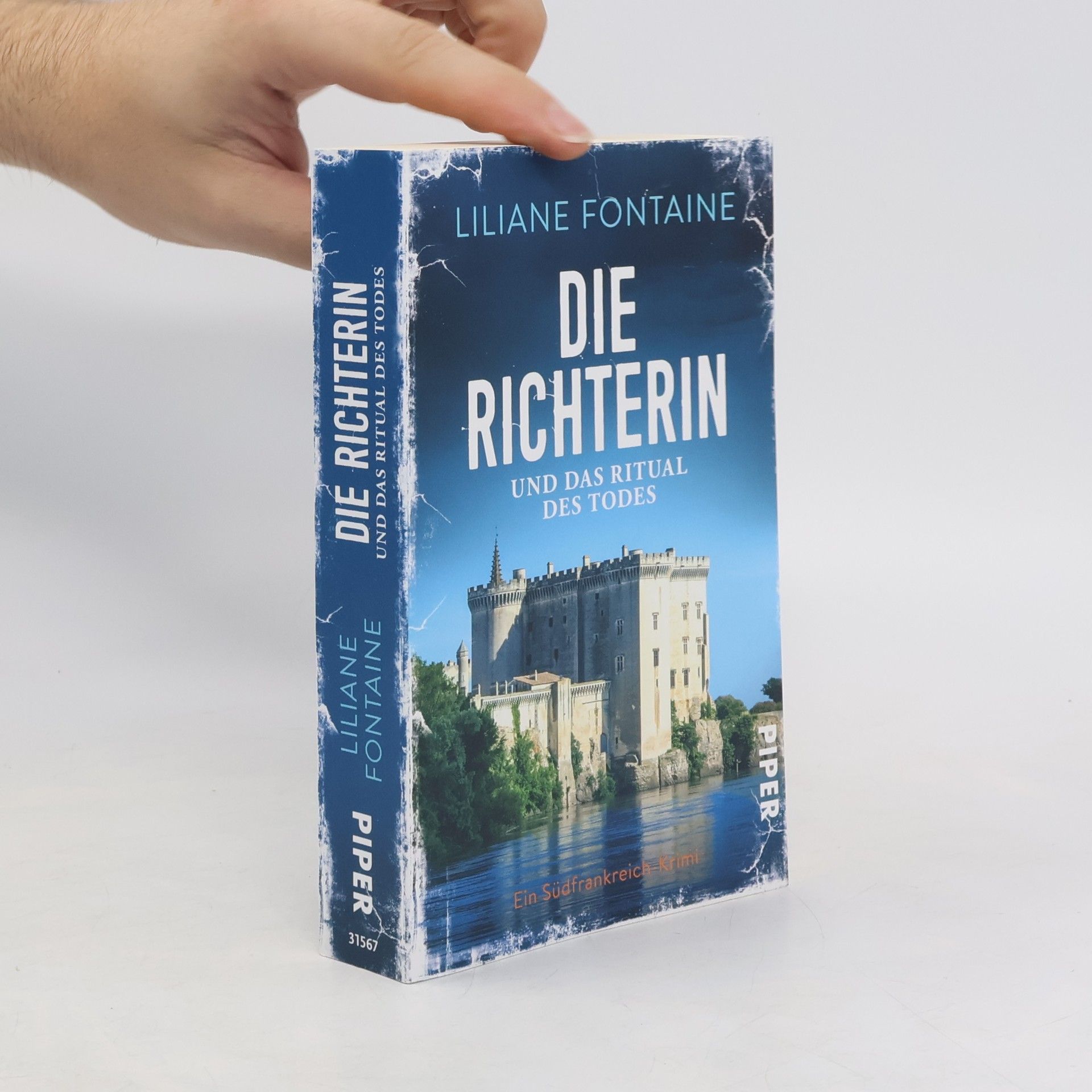 Die Richterin und das Ritual des Todes