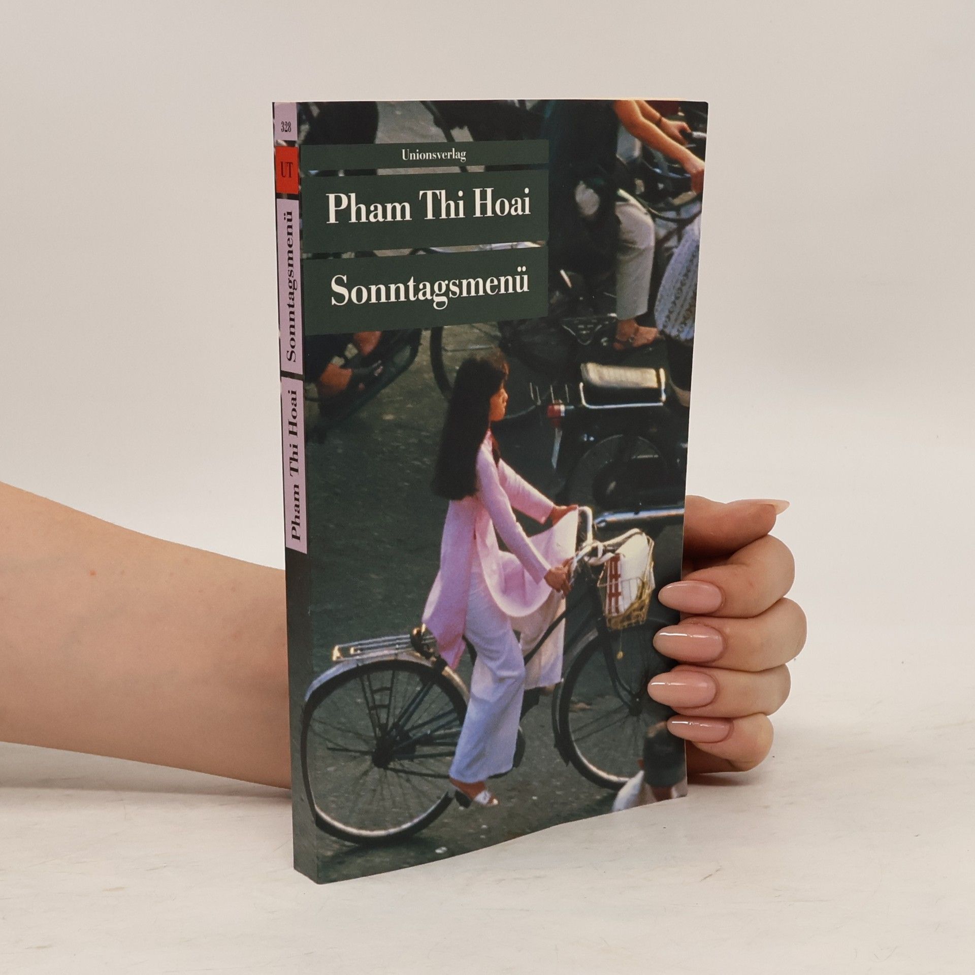 Phạm thị Hoài Sonntagsmenü