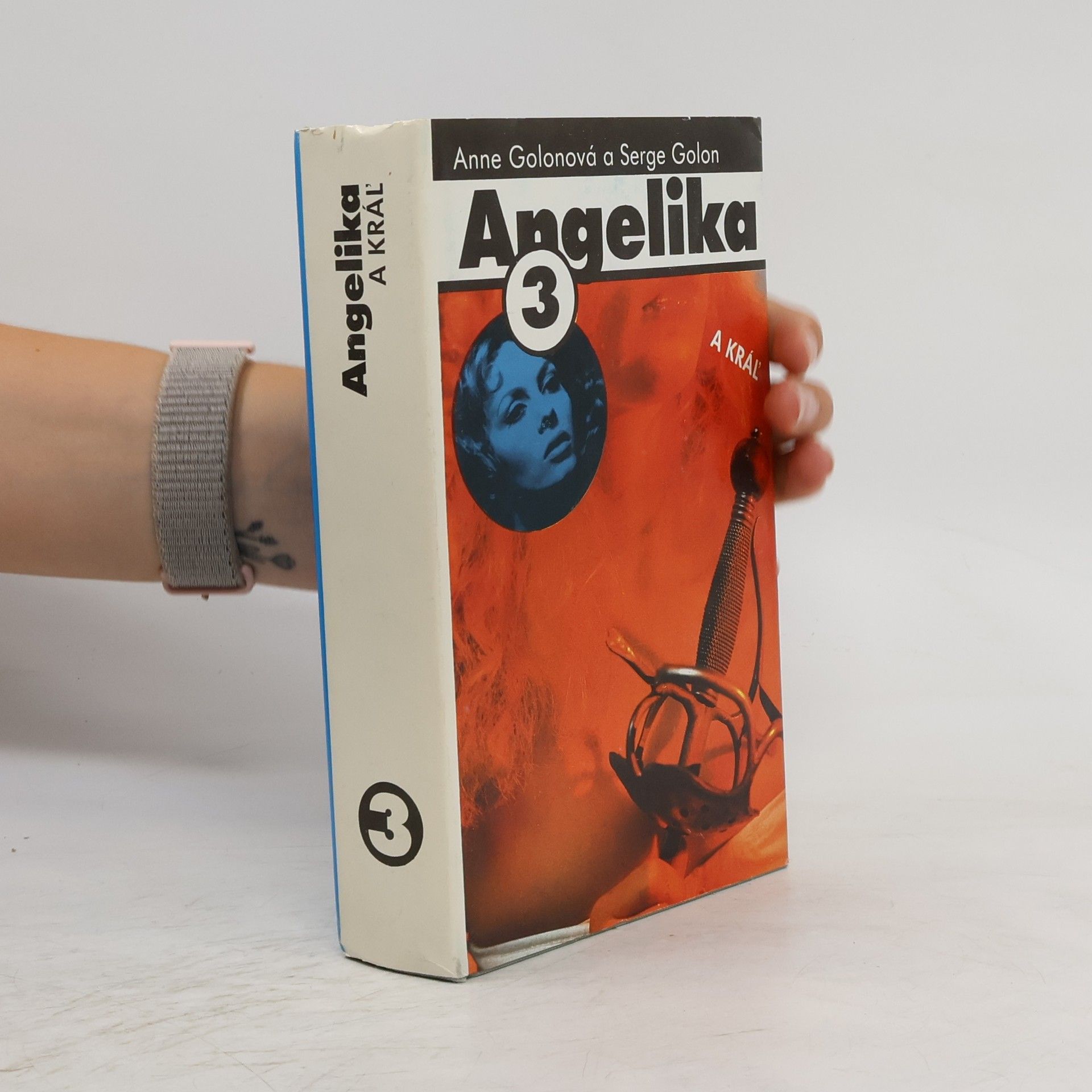 Anne Golon Angelika a kráľ