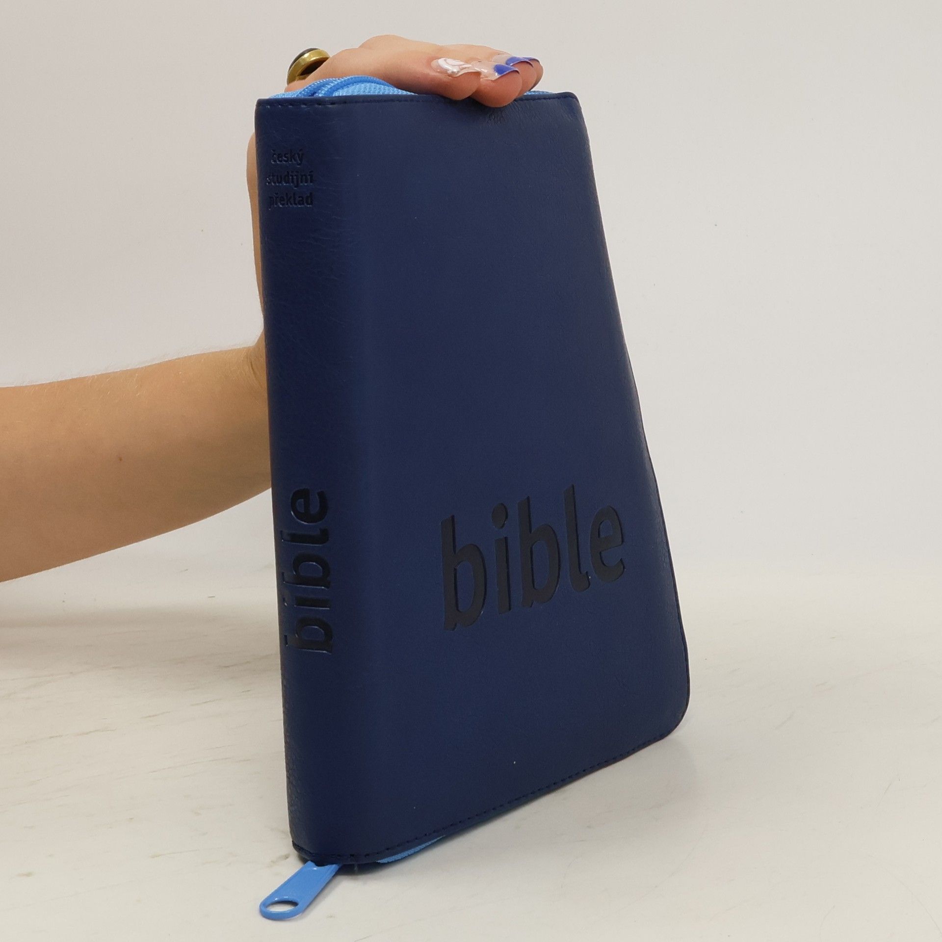 Michal Krchňák Bible : český studijní překlad,zip