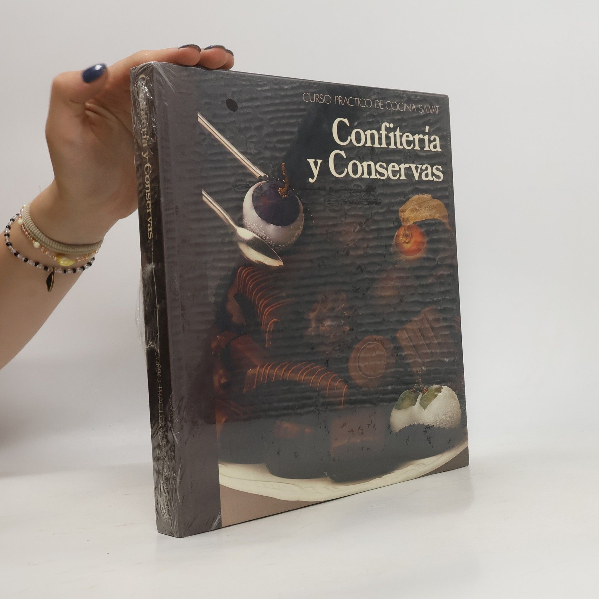 Collective Confiteria y Conservas