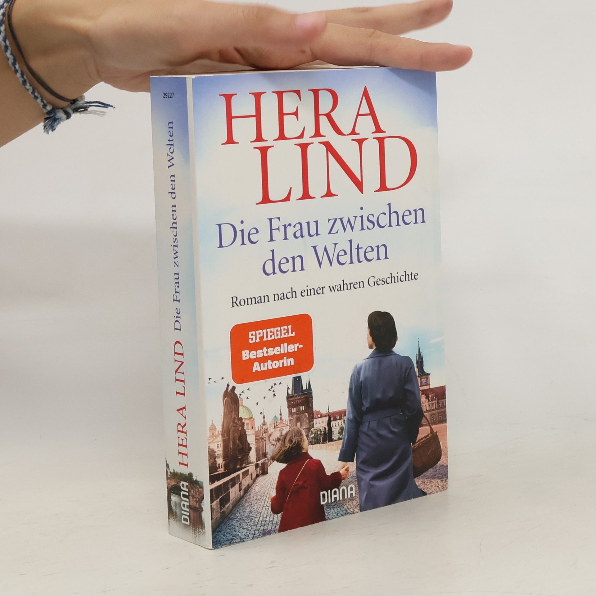Hera Lind Die Frau zwischen den Welten