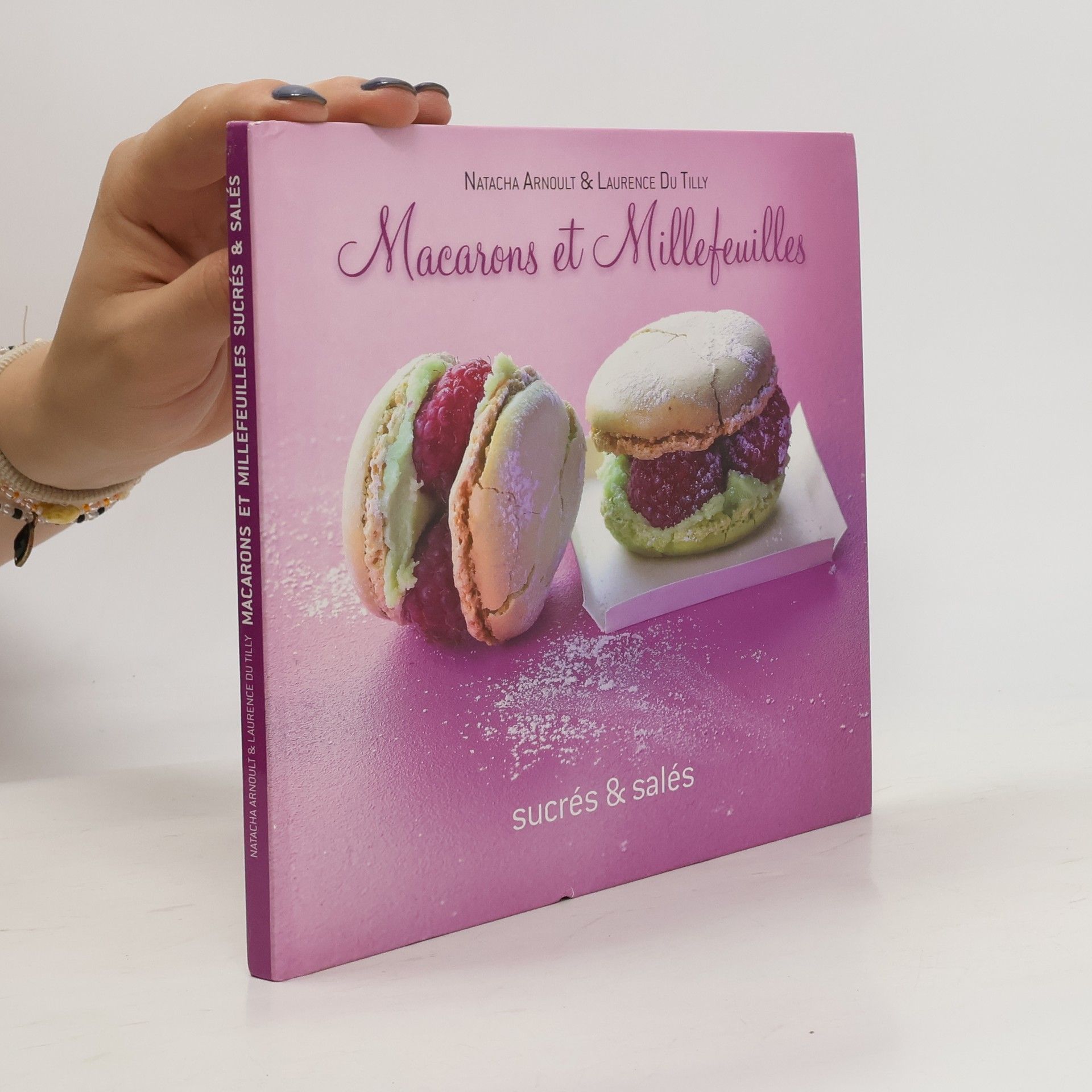 Natacha Arnoult Macarons et Millefeuilles