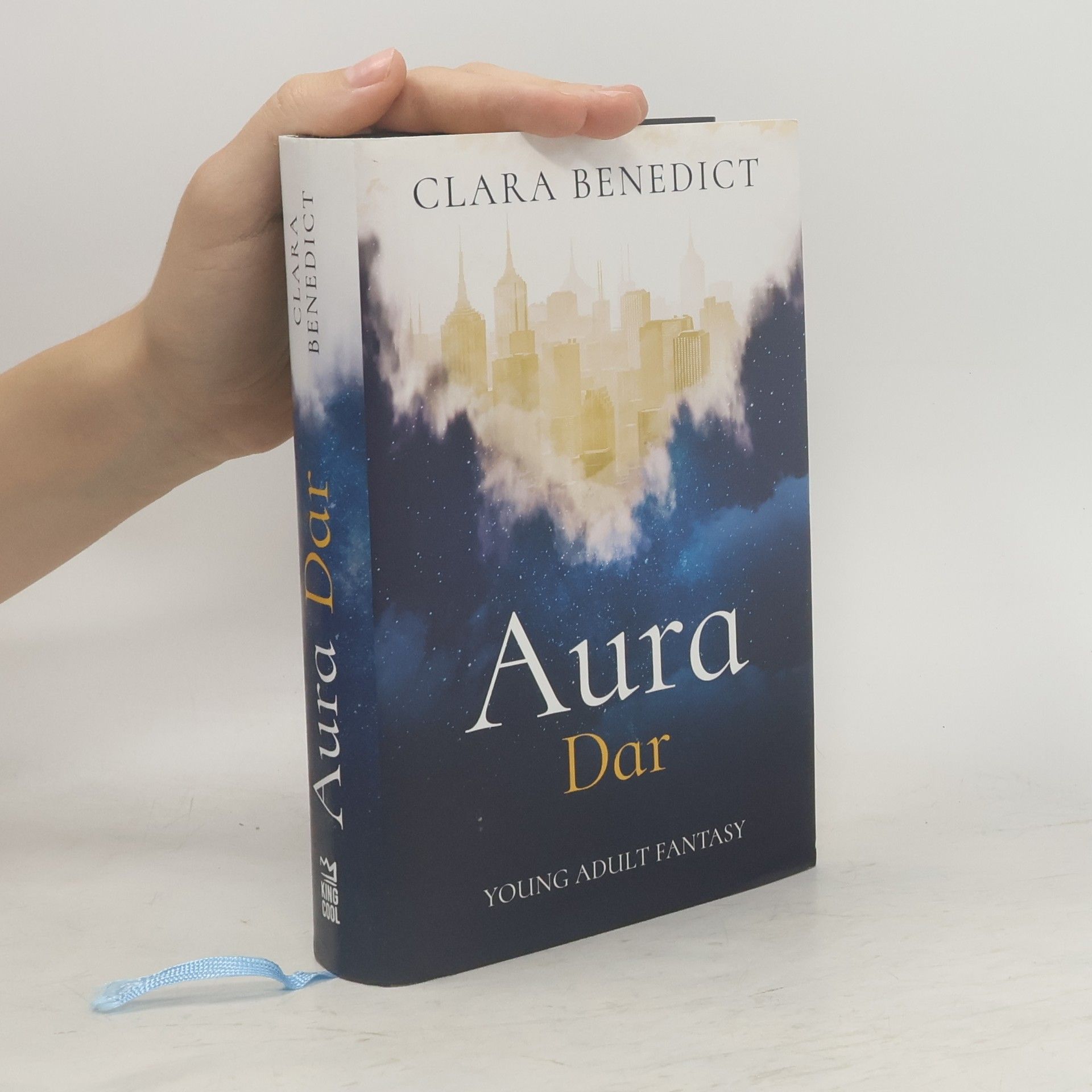 Clara Benedict Aura. Dar