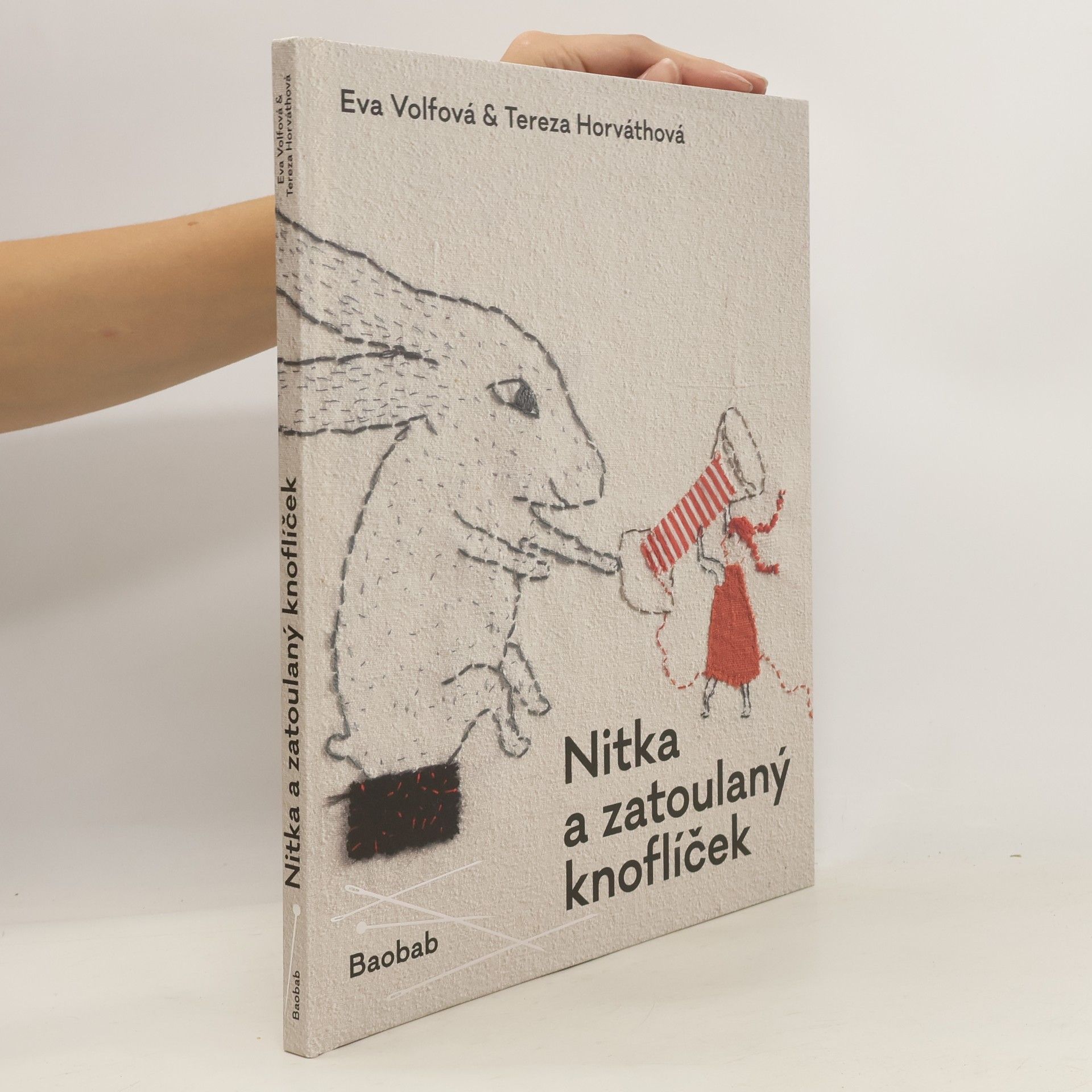 Eva Volfová Nitka a zatoulaný knoflíček