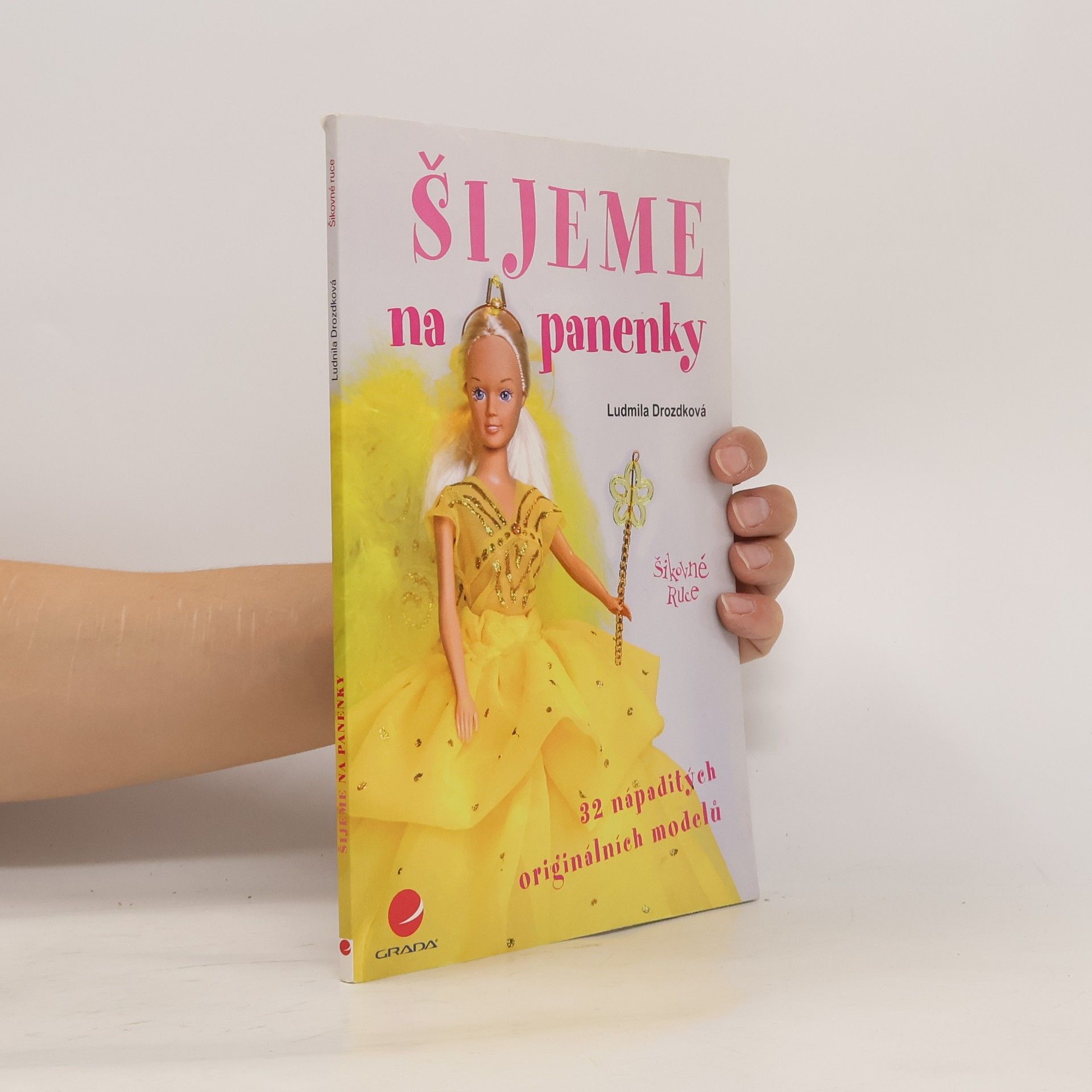 Ludmila Drozdková Šijeme na panenky