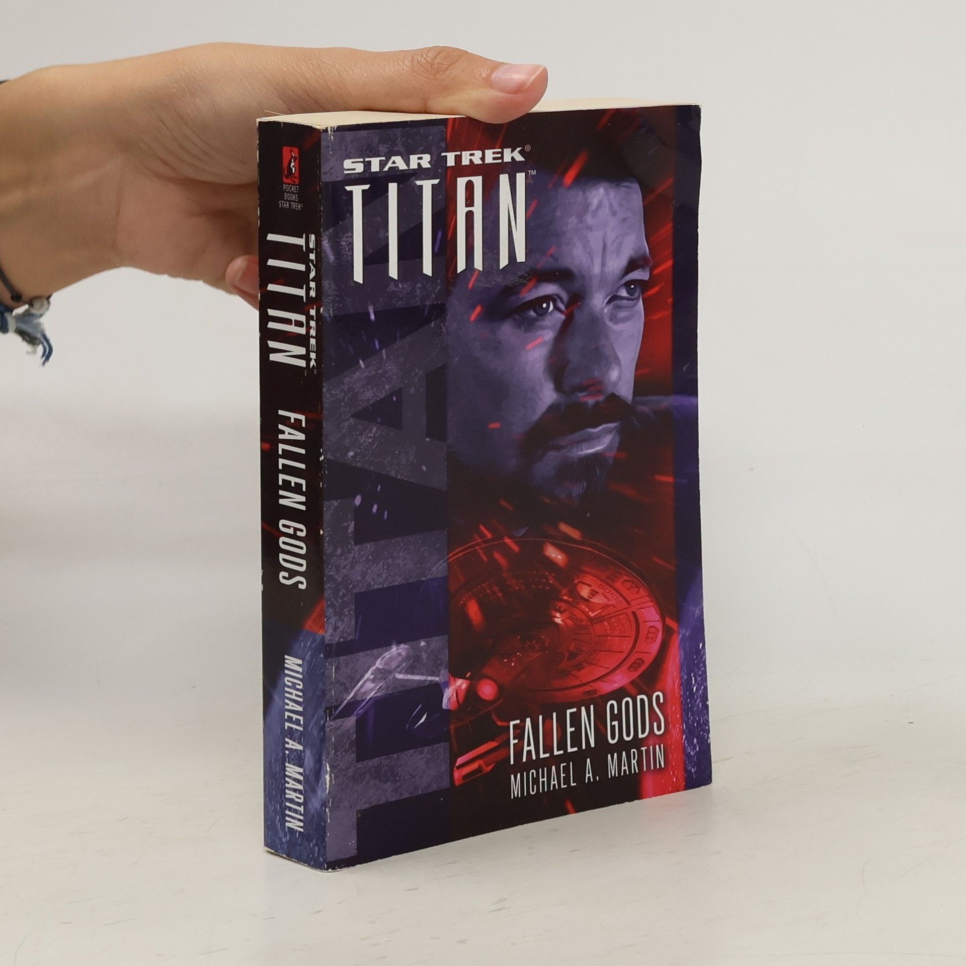 Michael A. Martin Fallen Gods. Star Trek - Titan