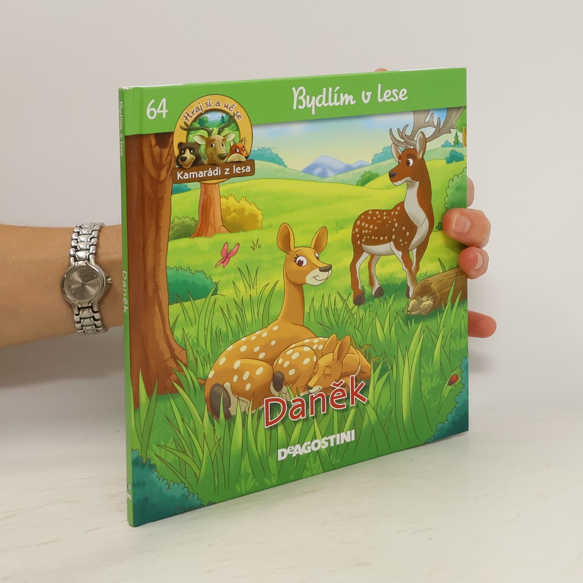 Autores varios Bydlím v lese 64. Daněk