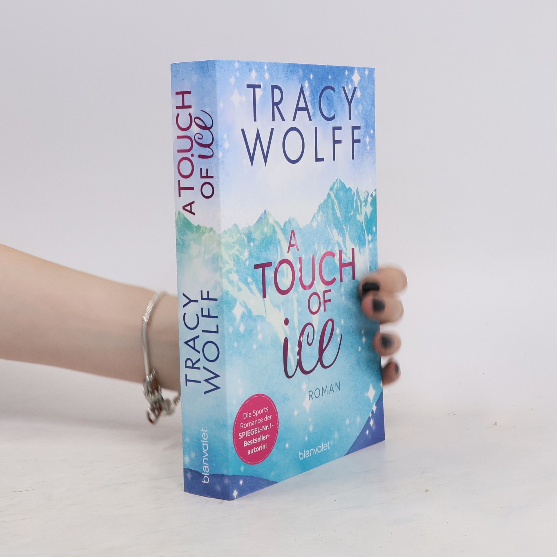Tracy Wolff A touch of ice