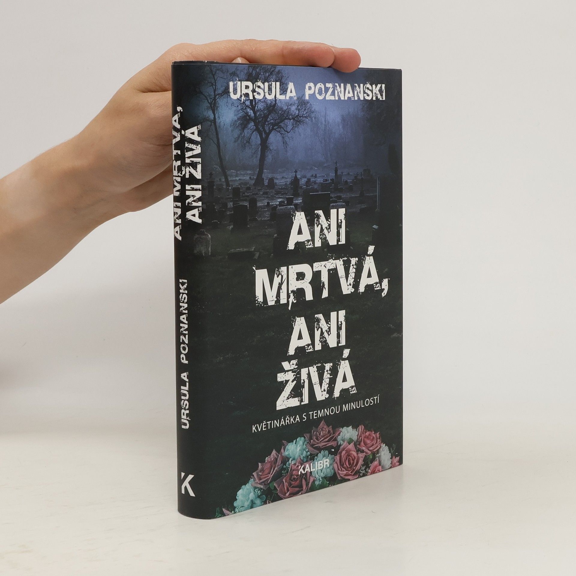 Ursula Poznanski Ani mrtvá, ani živá