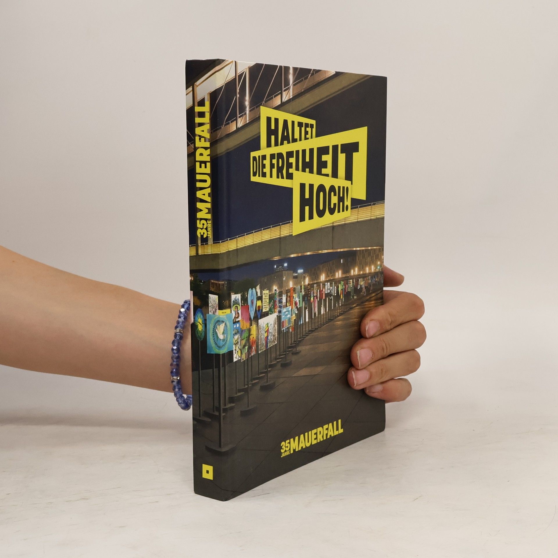 Various authors Haltet. Die Freiheit Hoch!