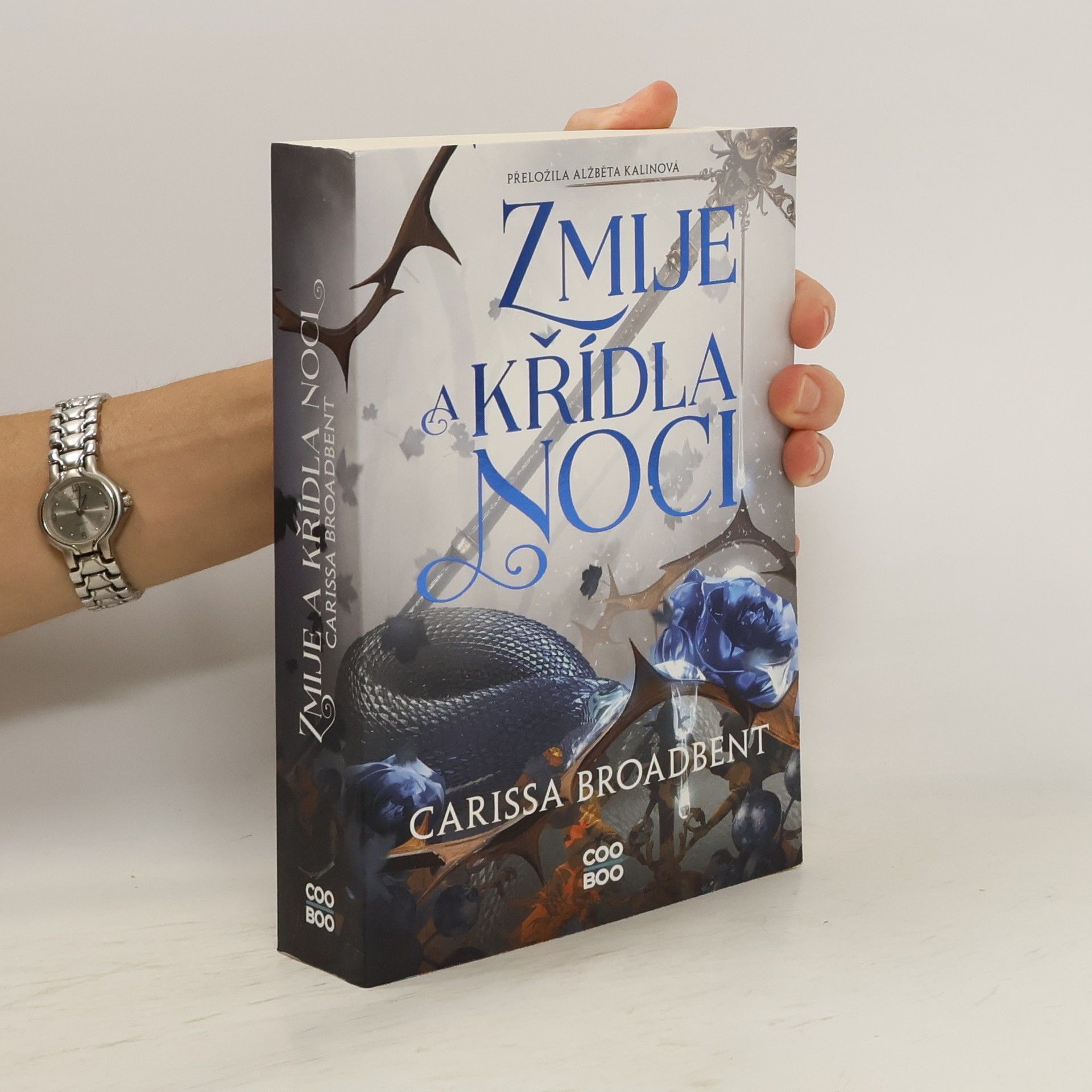 Carissa Broadbent Zmije a křídla noci