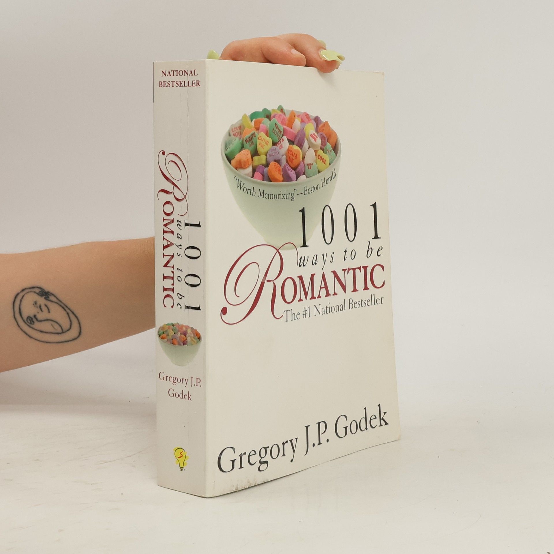 Gregory J. P. Godek 1001 ways to be romantic