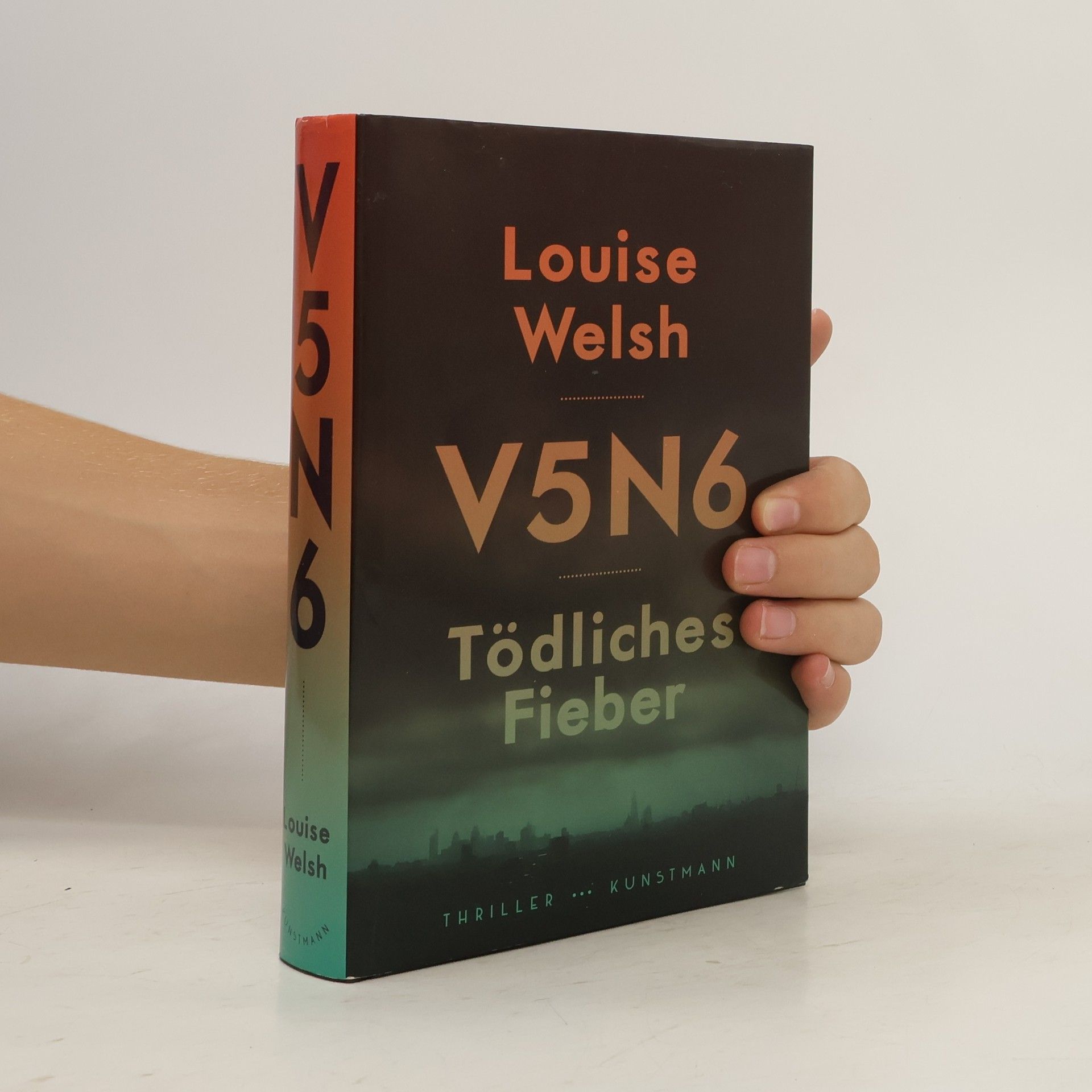 Louise Welsh V5N6