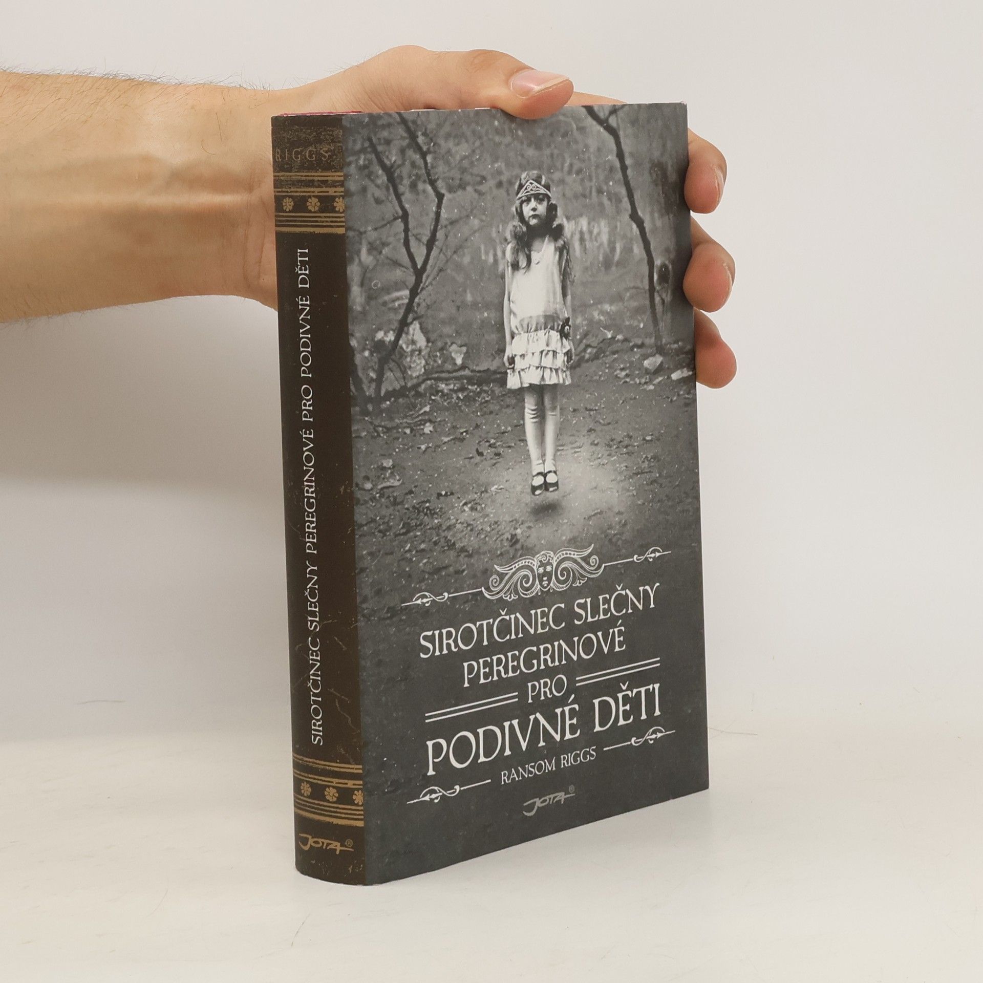 Ransom Riggs Sirotčinec slečny Peregrinové pro podivné děti