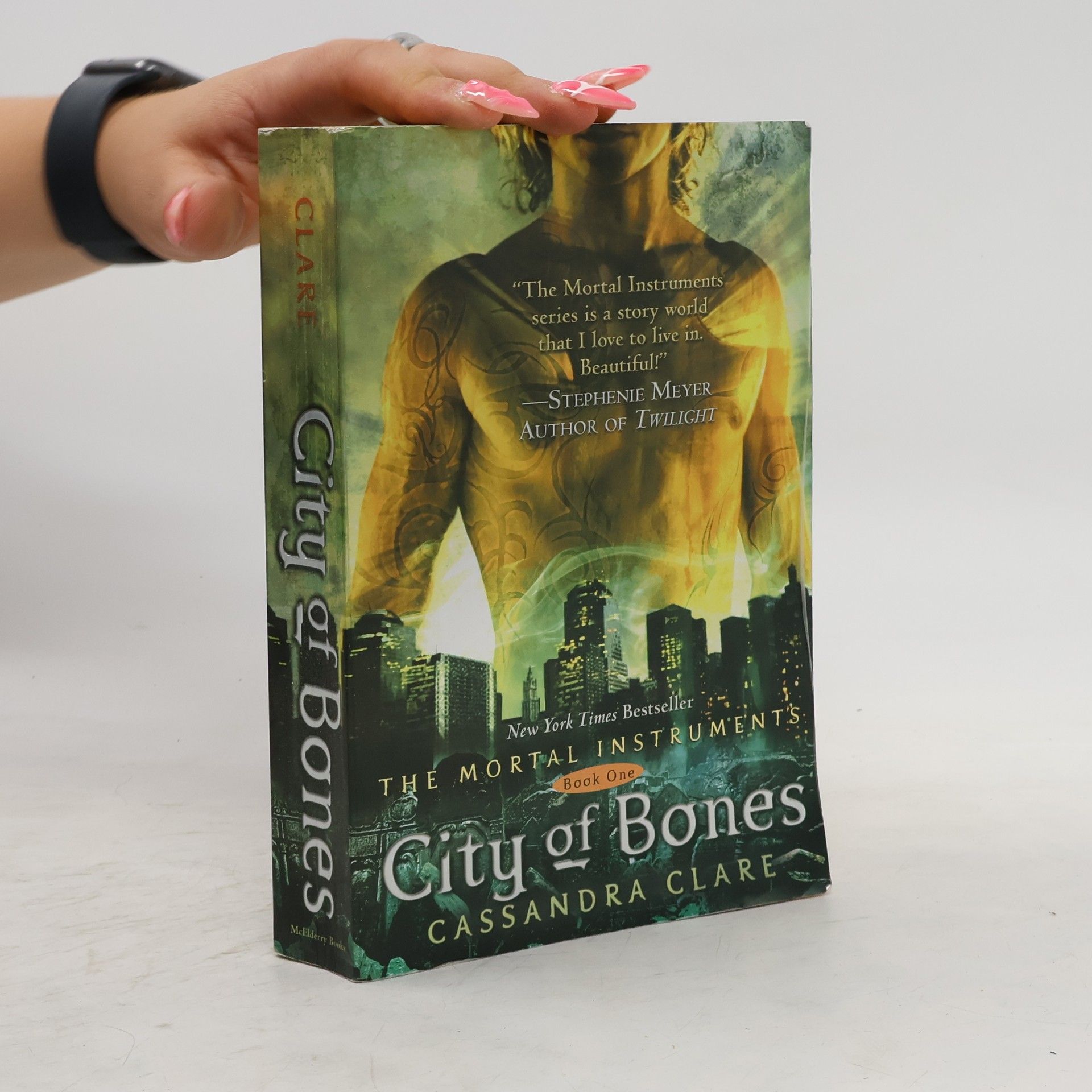 Cassandra Clare City of Bones