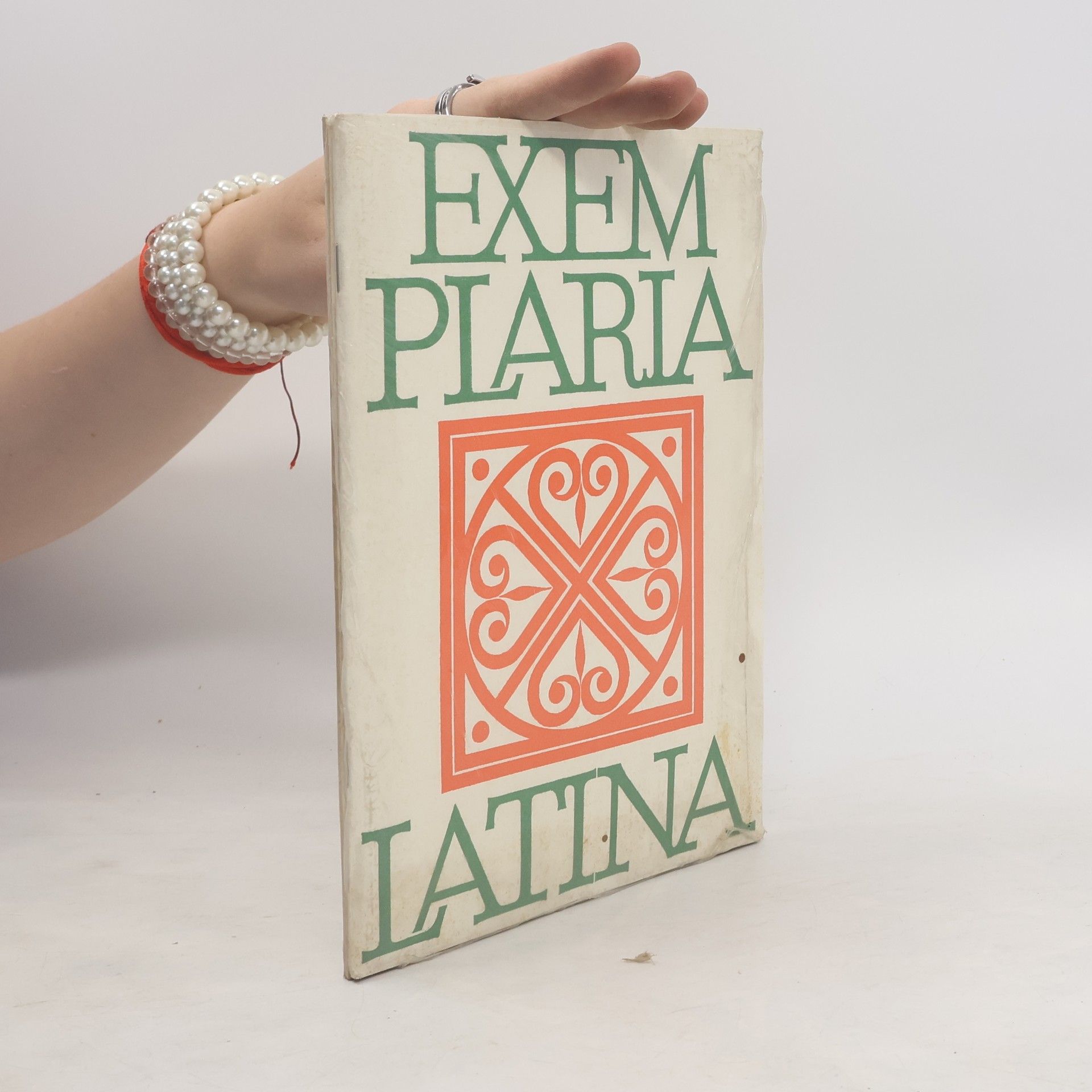 Collective Exemplaria Latina