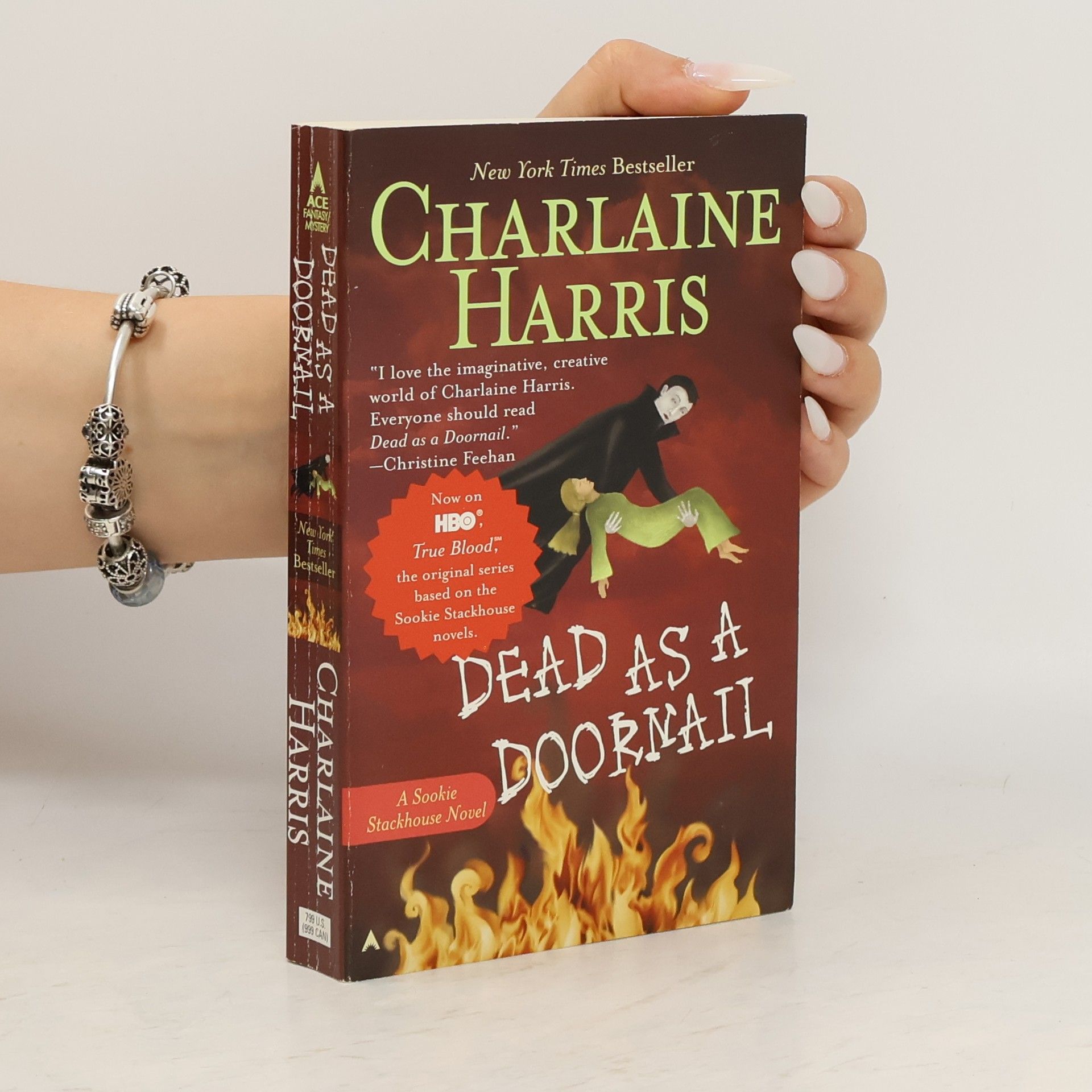 Charlaine Harris Dead as a Doornail
