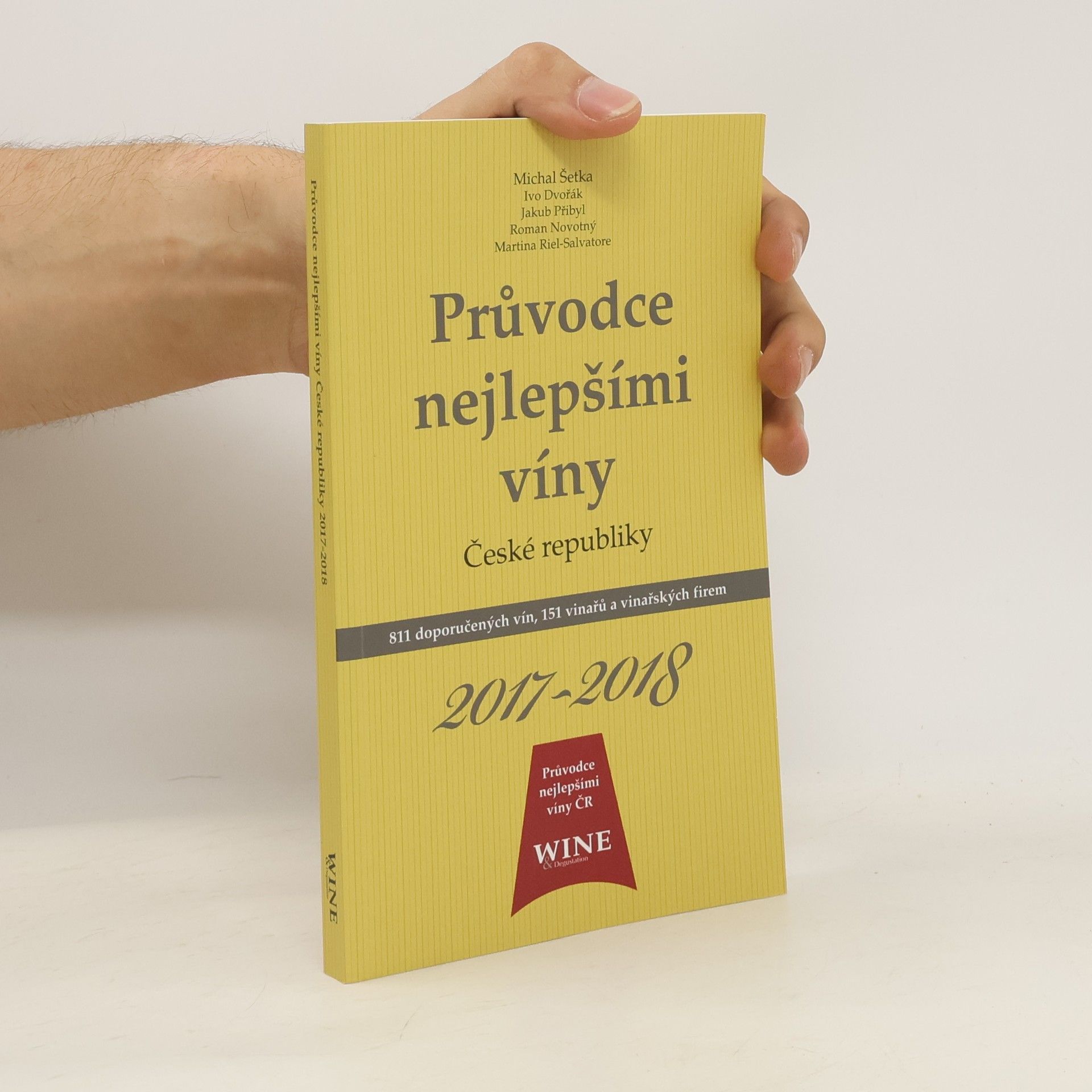 kolektiv Průvodce nejlepšími víny České republiky 2017-2018