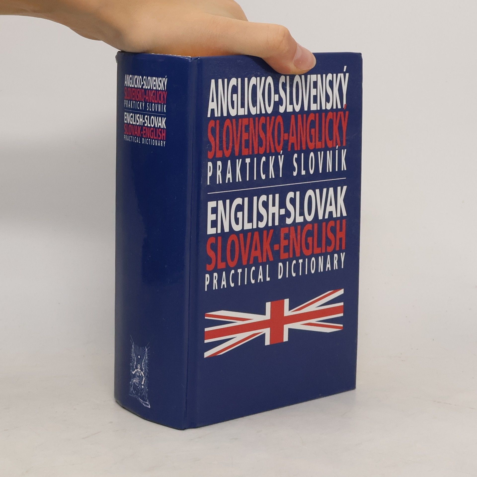 Erna Haraksimová Anglicko-slovenský, slovensko-anglický praktický slovník = English-Slovak, Slovak-English practical dictionary