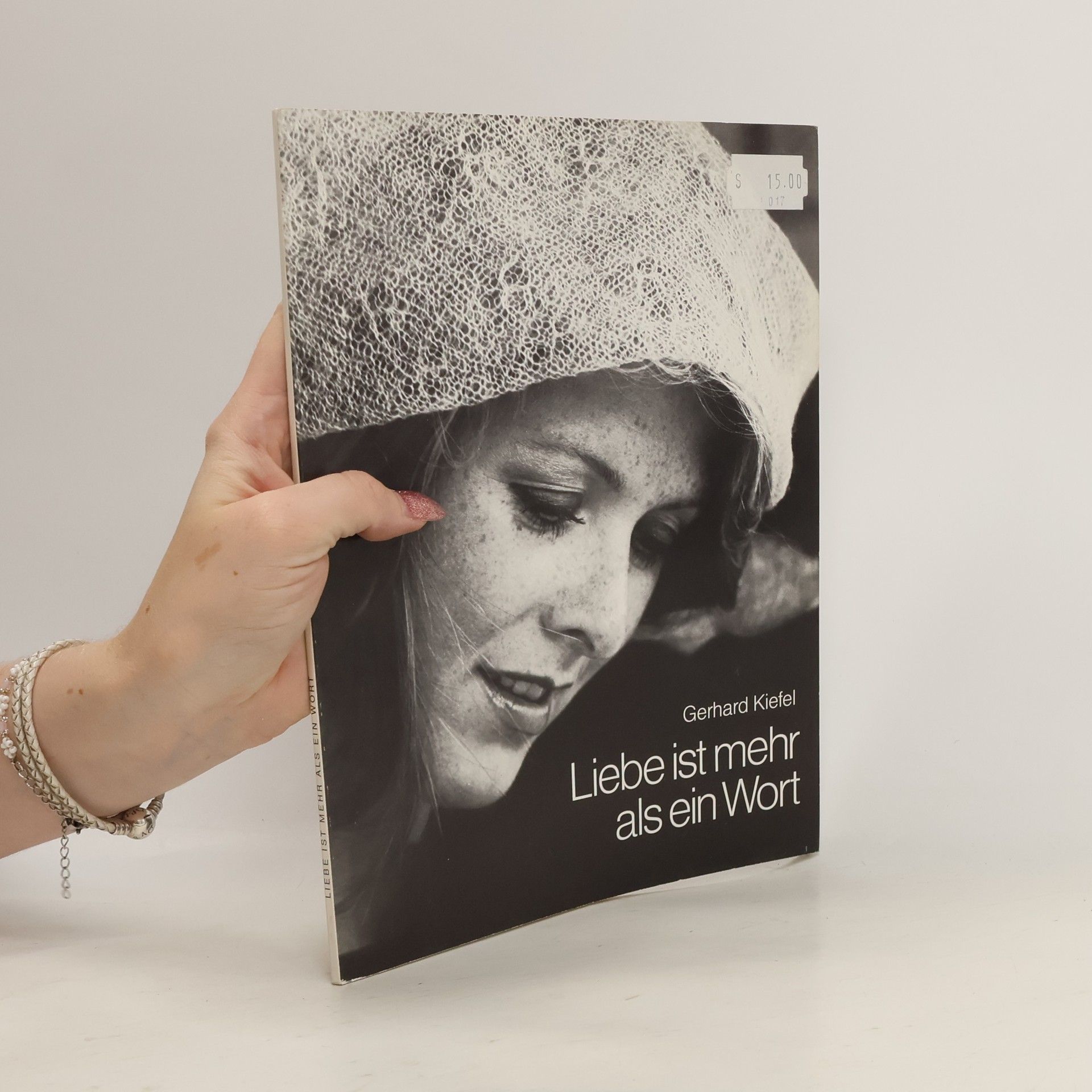 Gerhard Kiefel Liebe ist mehr als ein Wort. Foto- Text- Bücher.