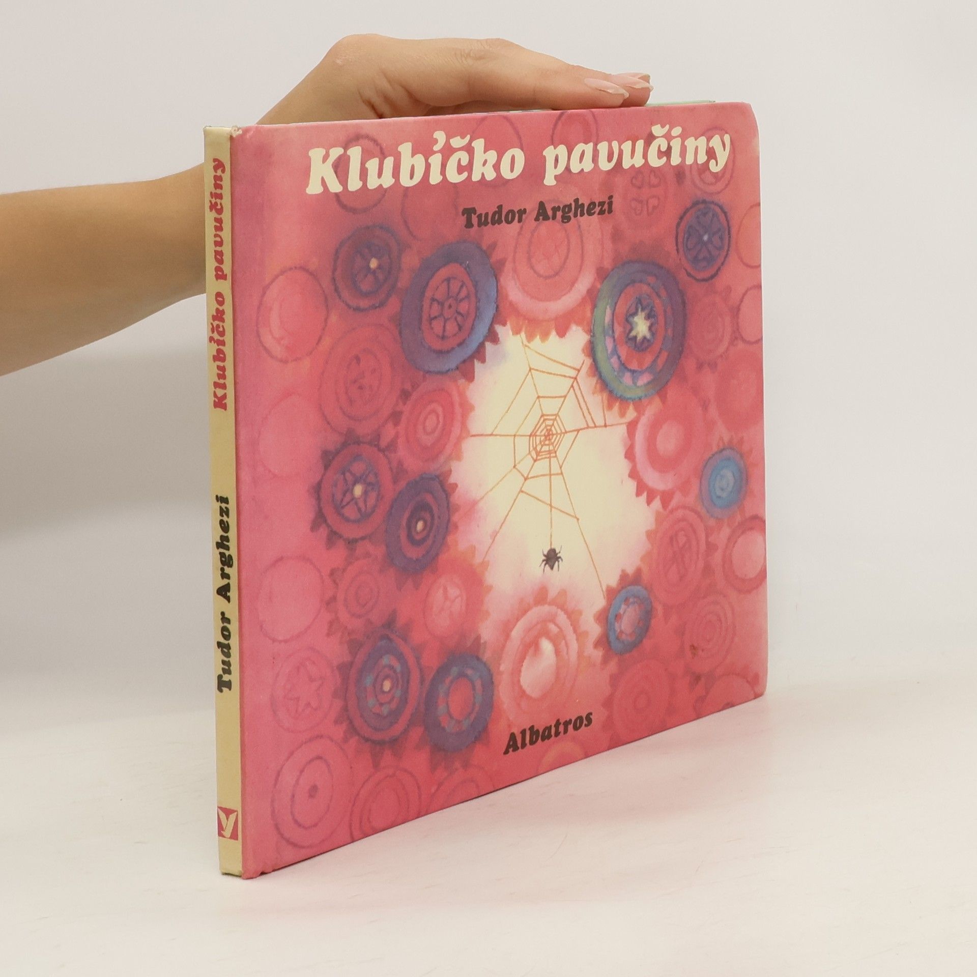 Tudor Arghezi Klubíčko pavučiny