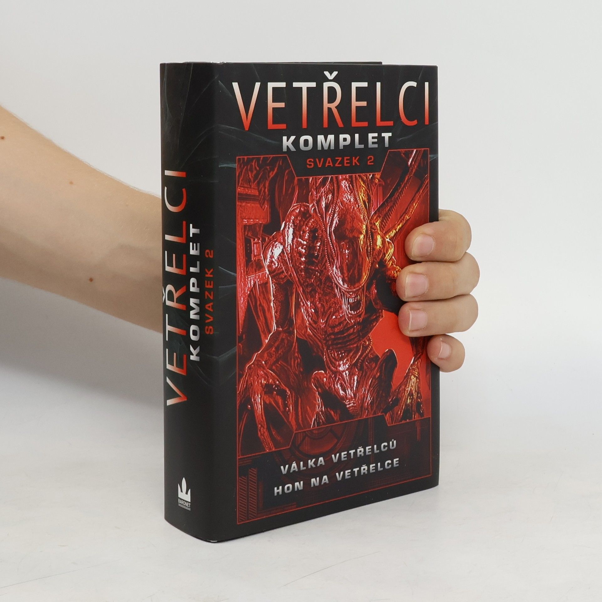 Robert Sheckley Vetřelci - komplet, svazek 2 (Válka vetřelců, Hon na vetřelce)