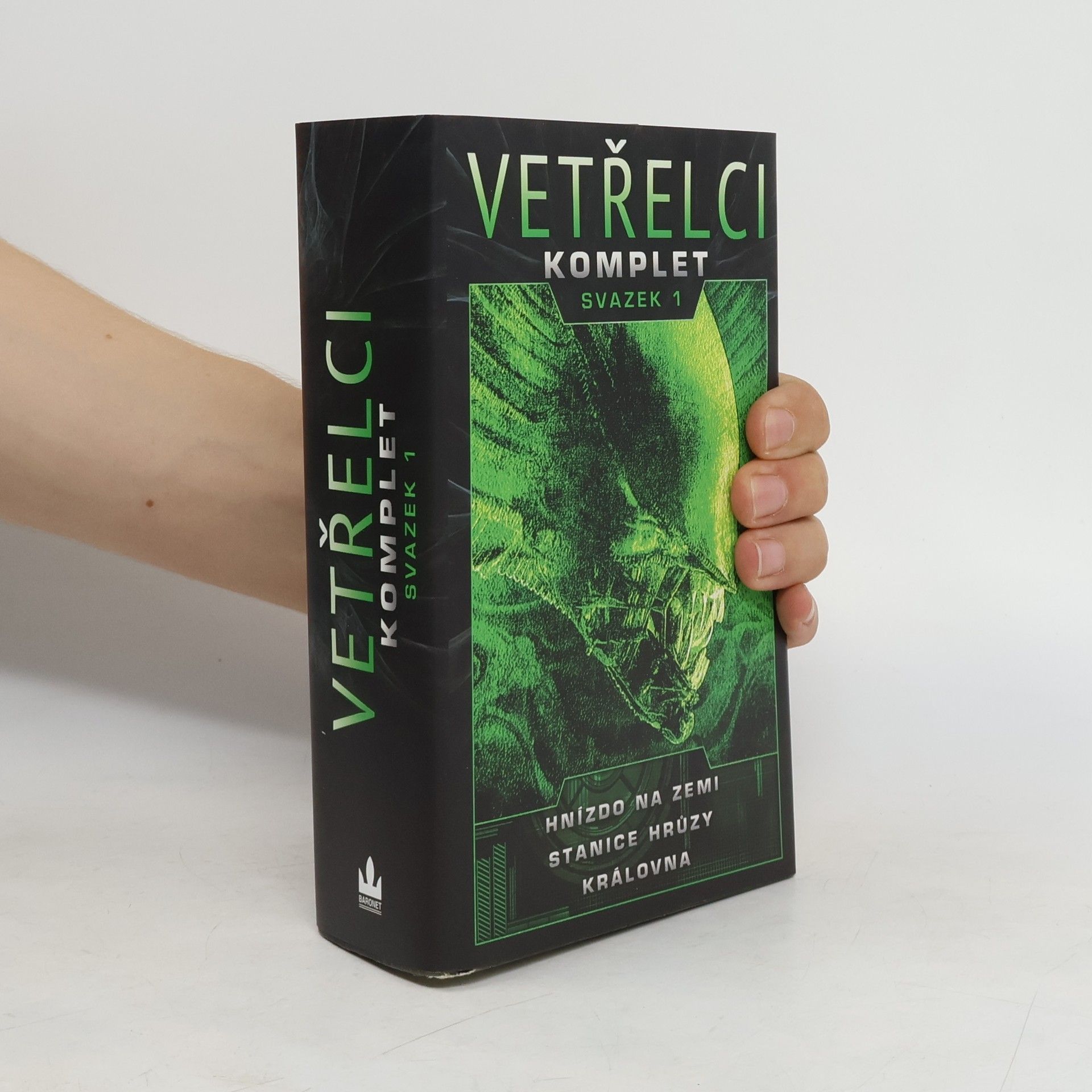 Steve Perry Vetřelci: komplet. (Svazek 1)