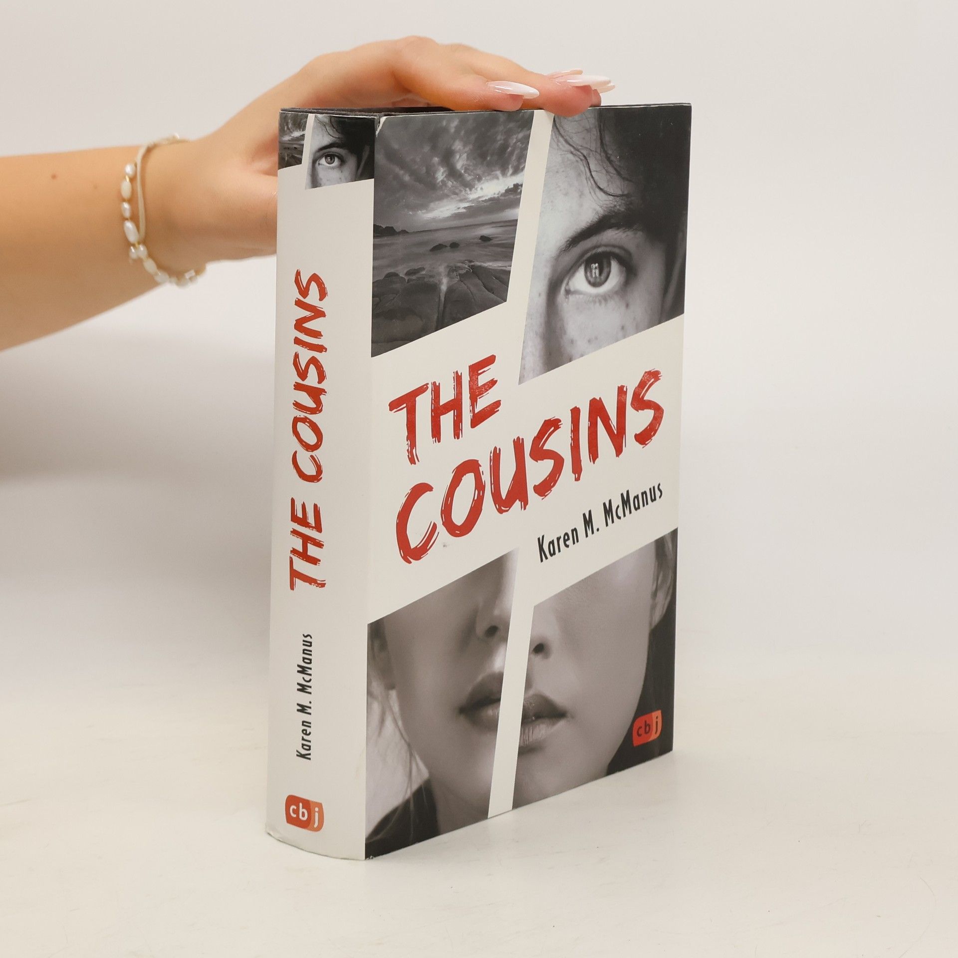 Karen M. McManus The Cousins