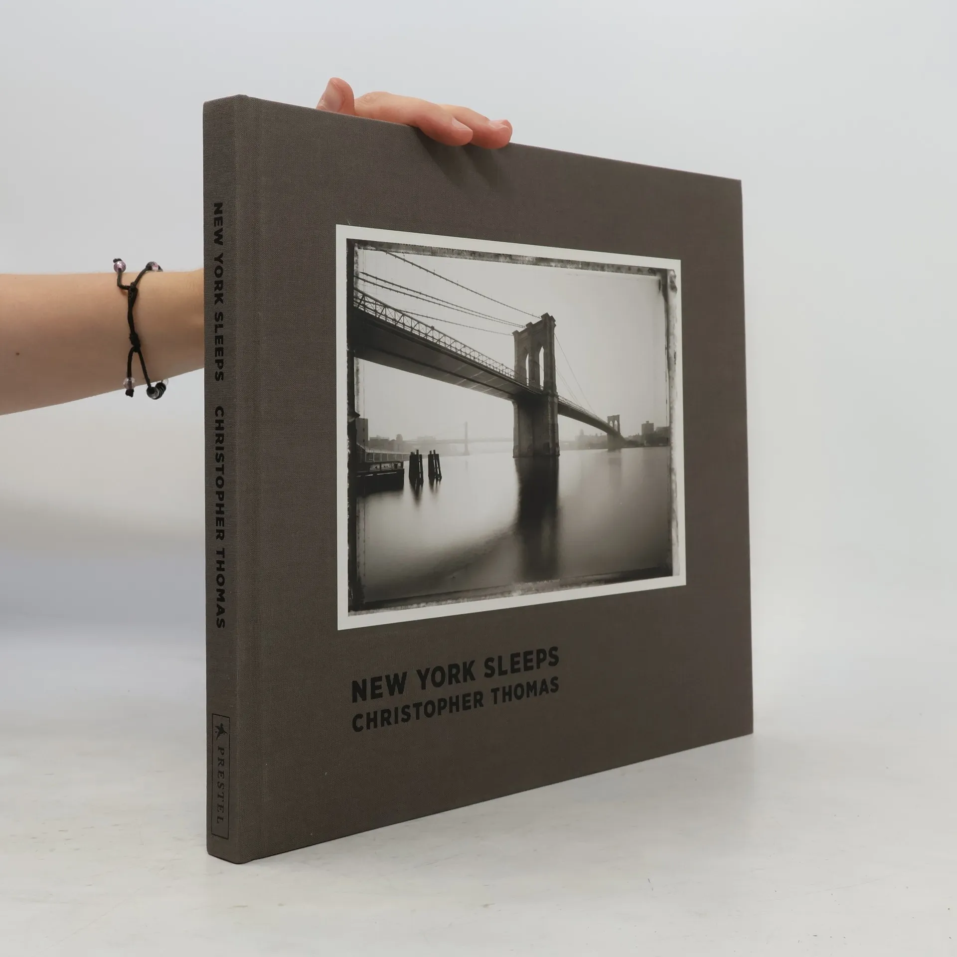 New York Sleeps | Thomas Christopher | Inglese | Libro