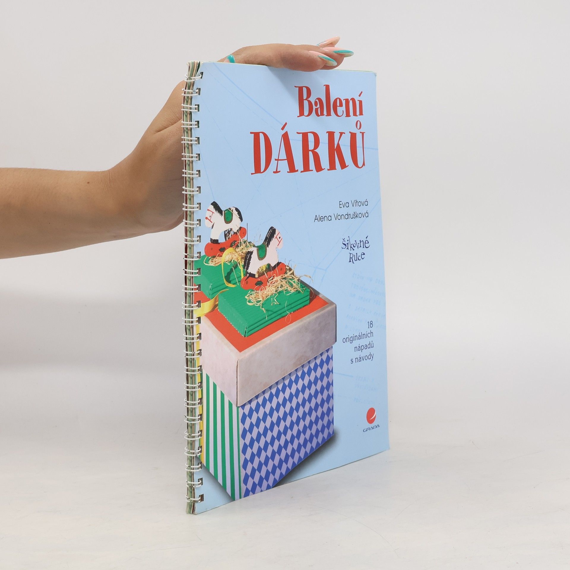 Alena Vondrušková Balení dárků