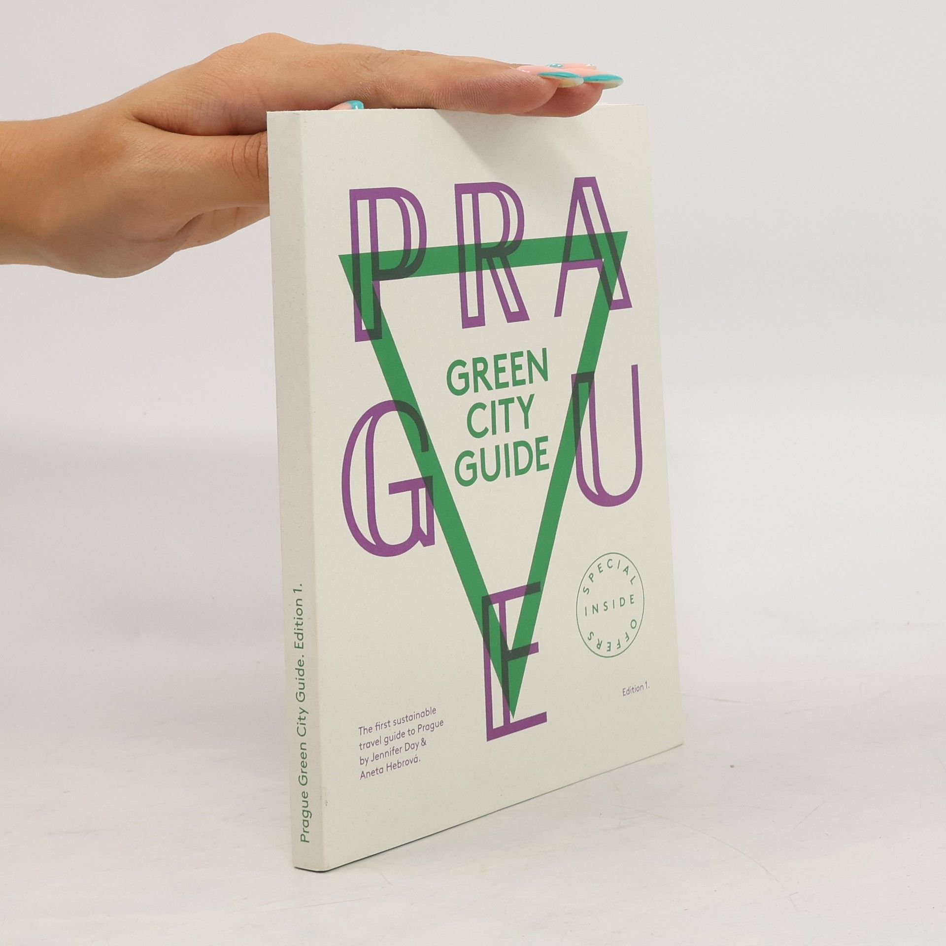 Jennifer Day Prague. Green city guide