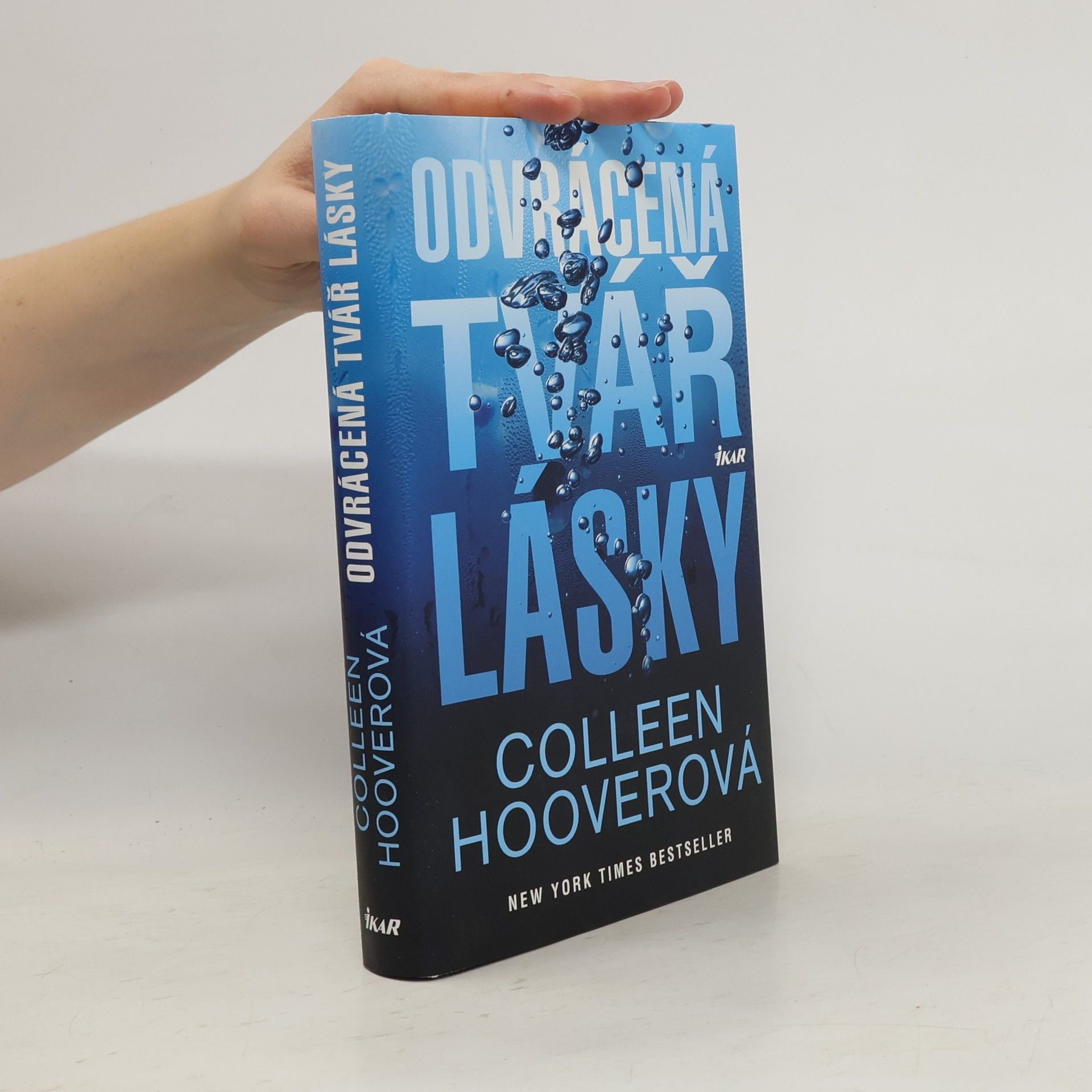 Colleen Hoover Odvrácená tvář lásky