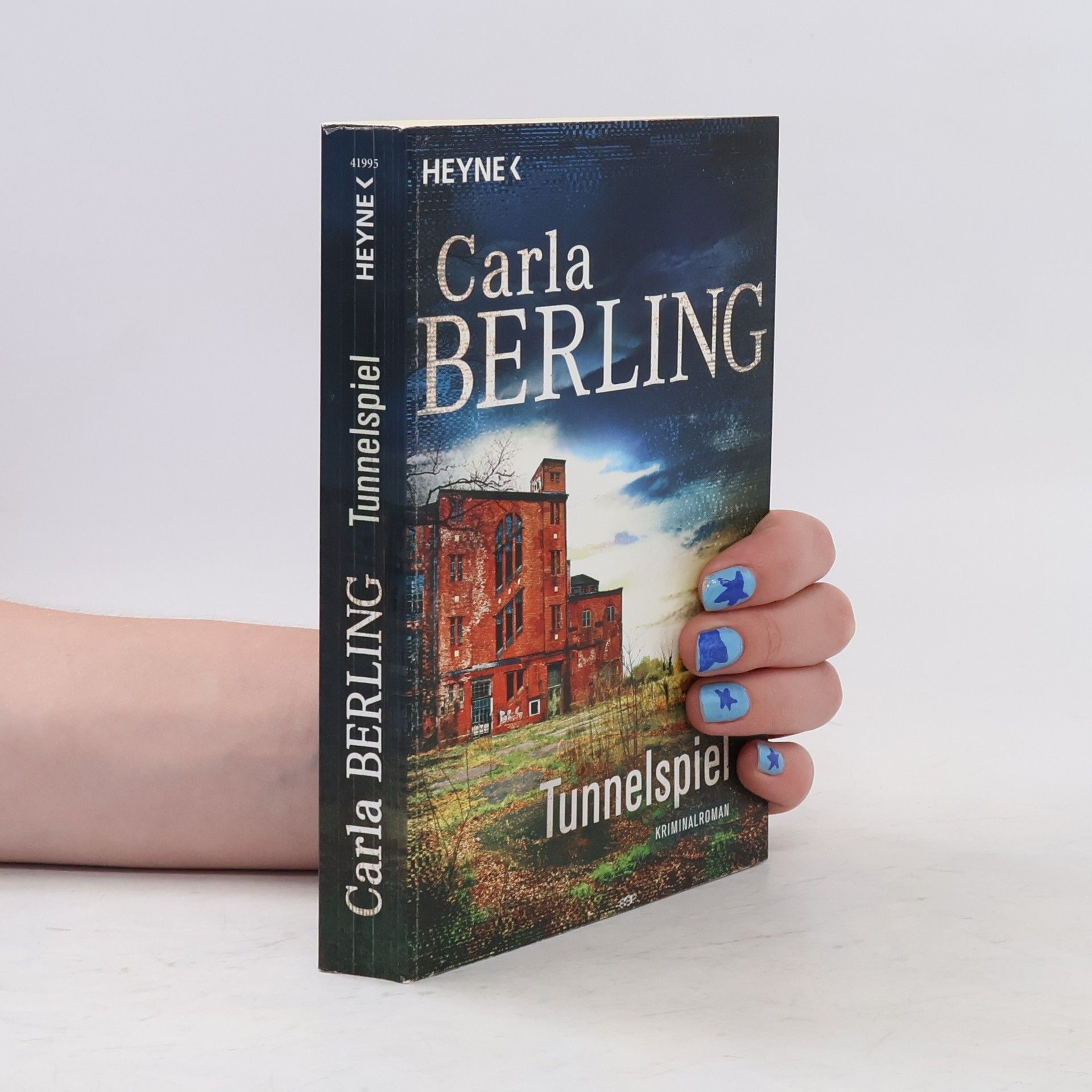 Carla Berling Tunnelspiel