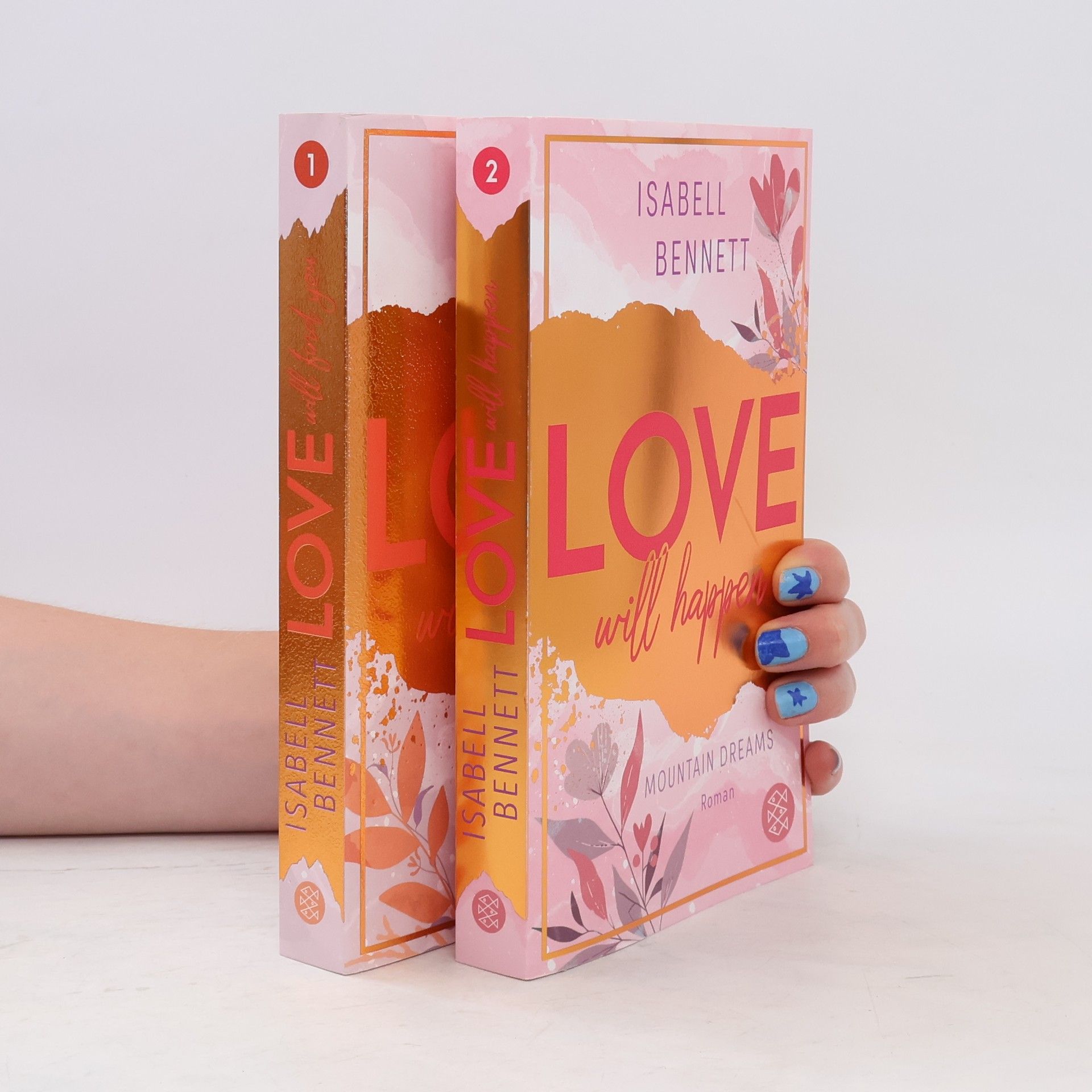 Isabell Bennett Love Will Happen 1-2