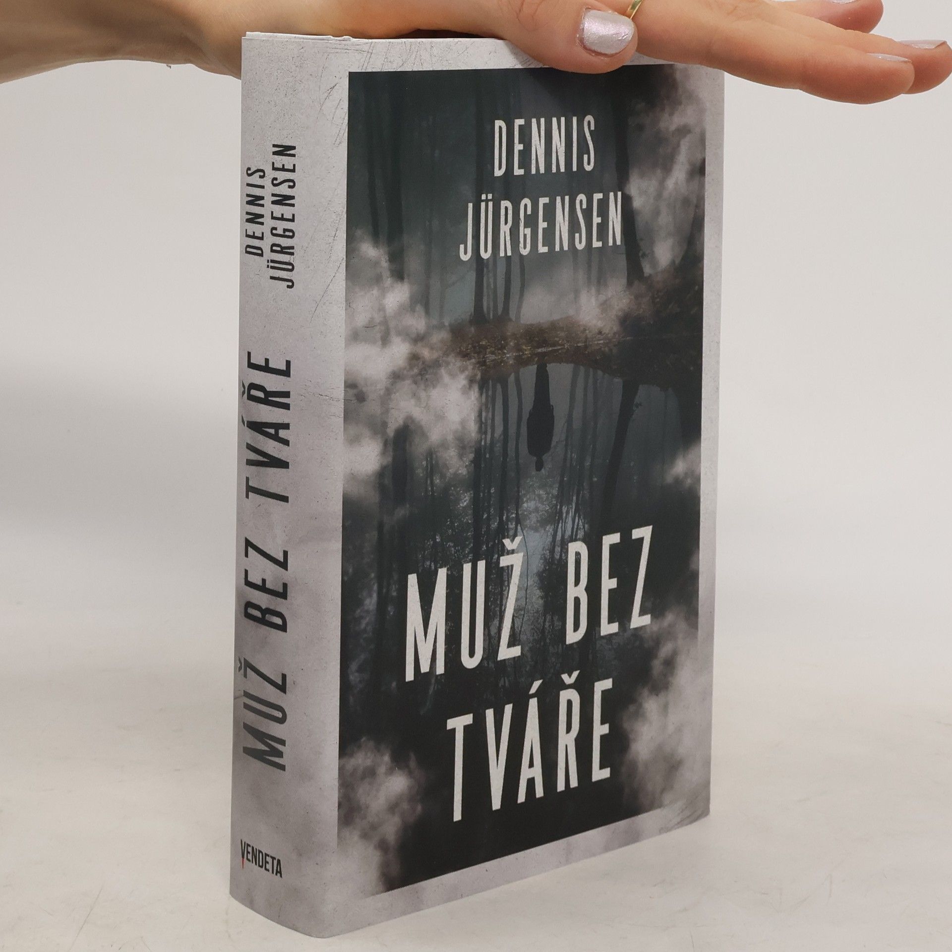 Dennis Jürgensen Muž bez tváře