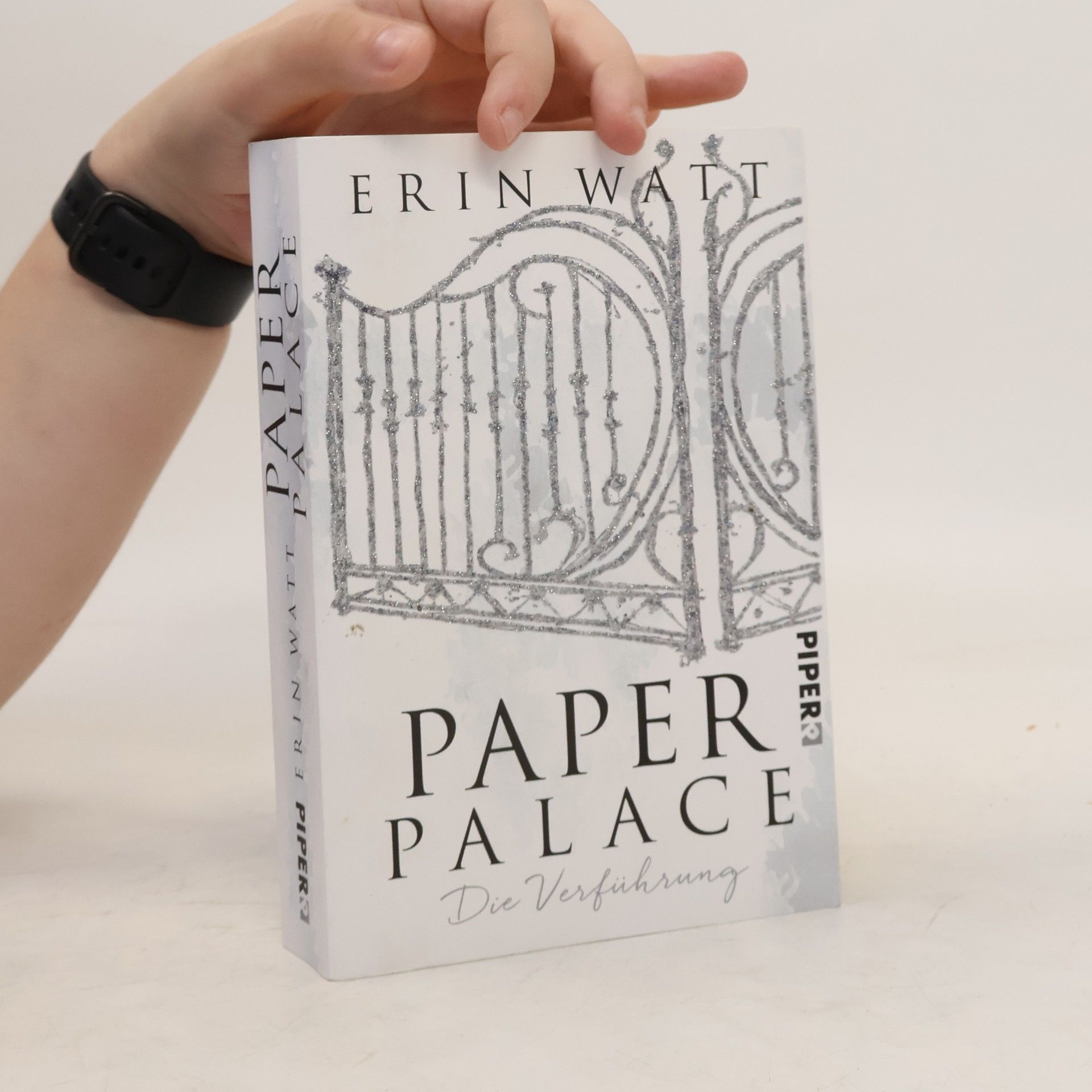 Elle Kennedy Paper Palace