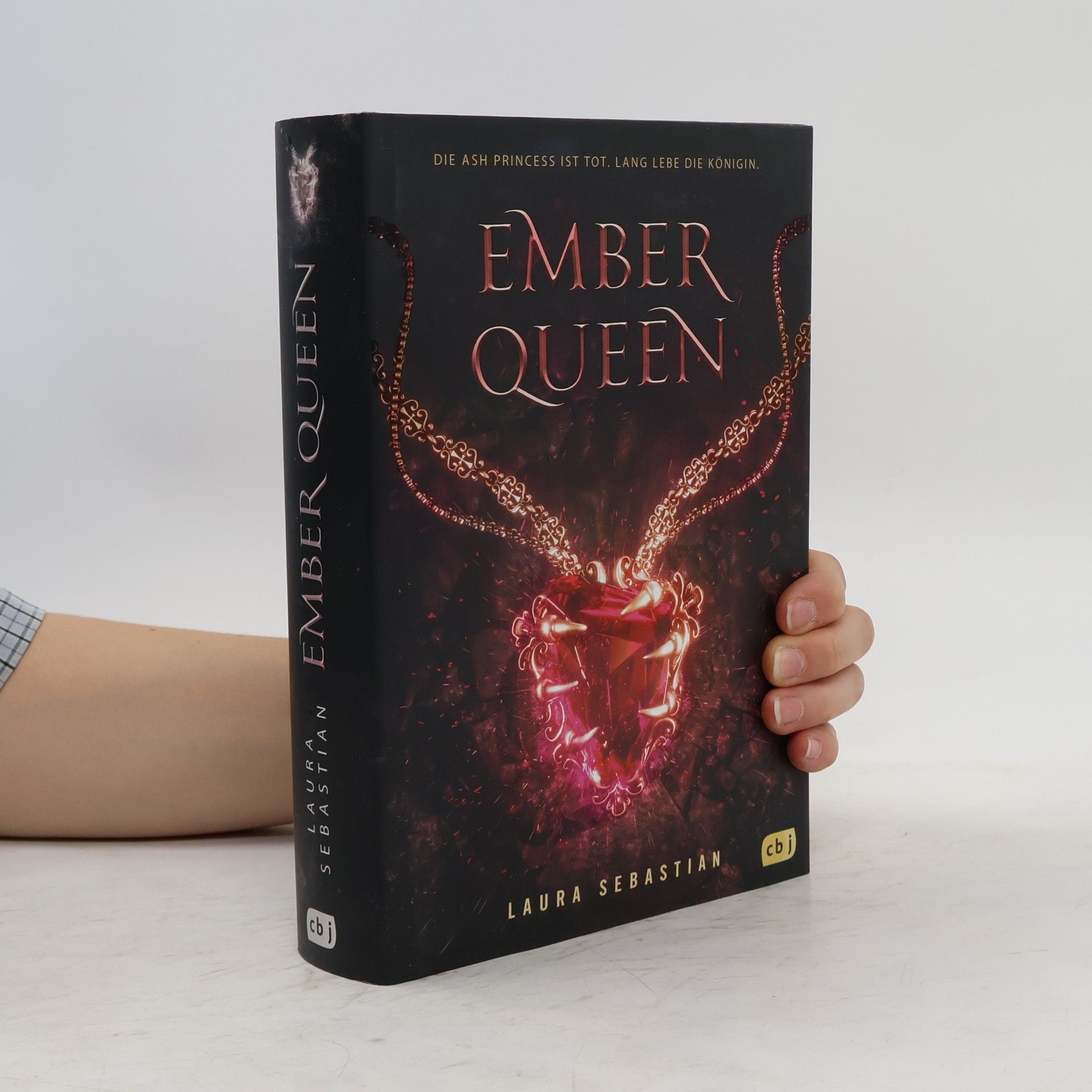 Laura Sebastian Ember queen