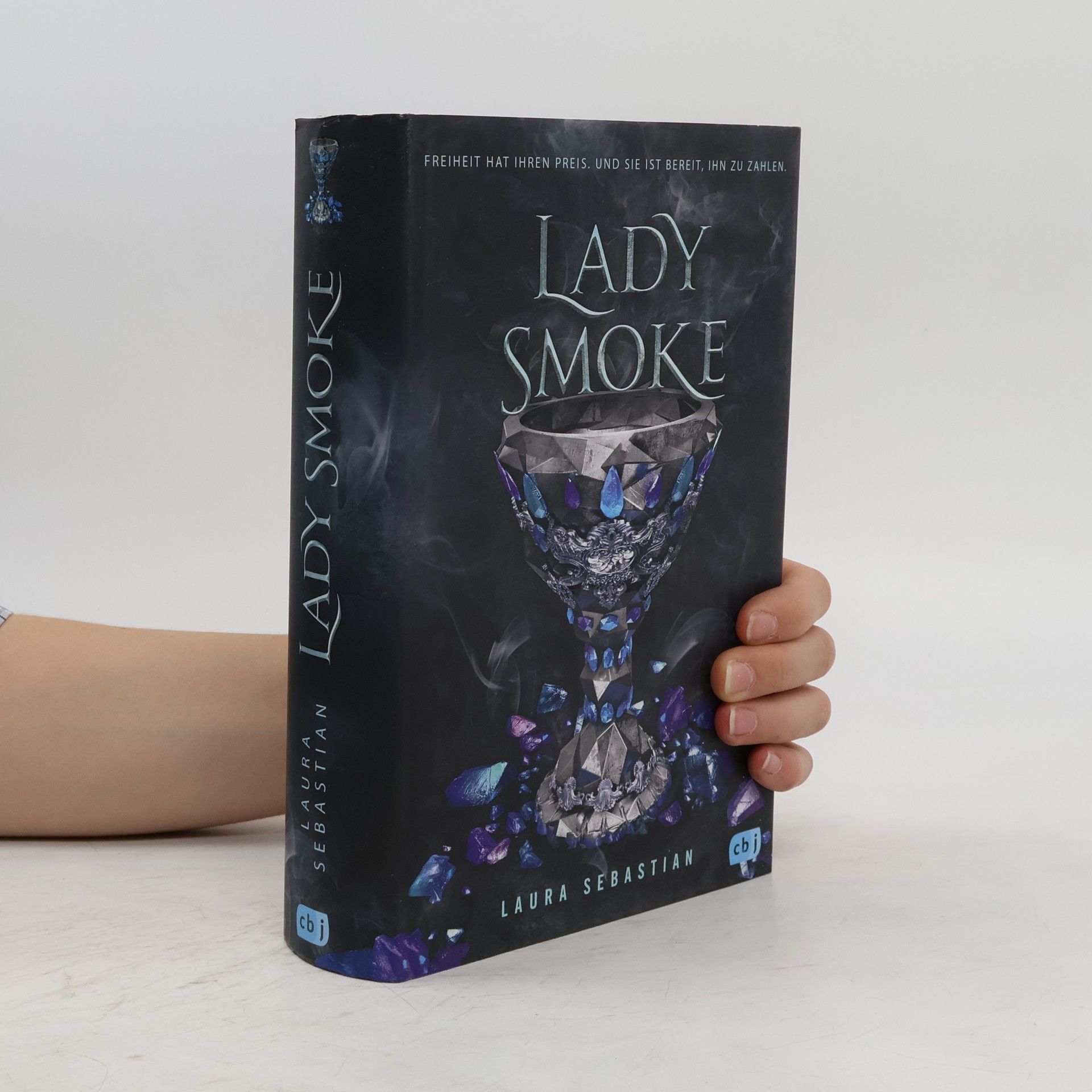 Laura Sebastian Lady Smoke