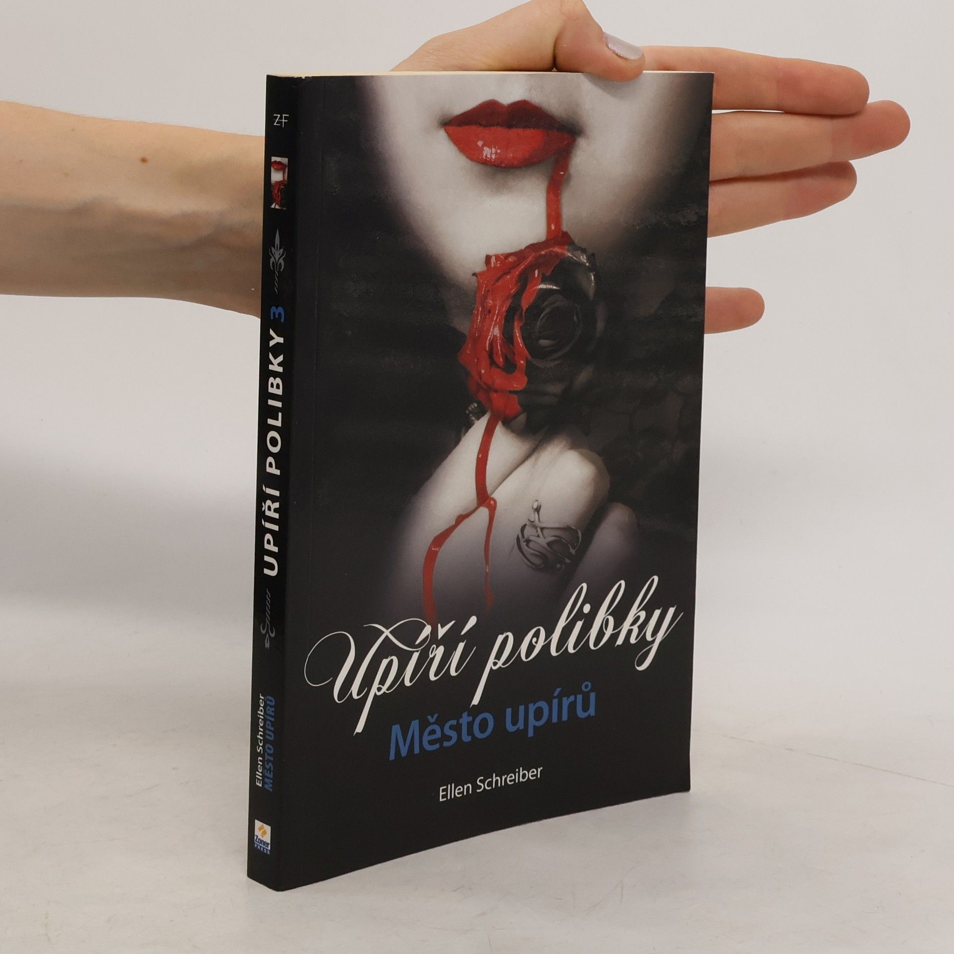 Upíří polibky. Město upírů