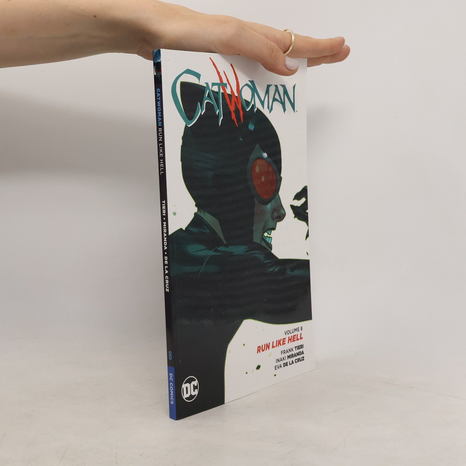Frank Tieri Catwoman Vol. 8